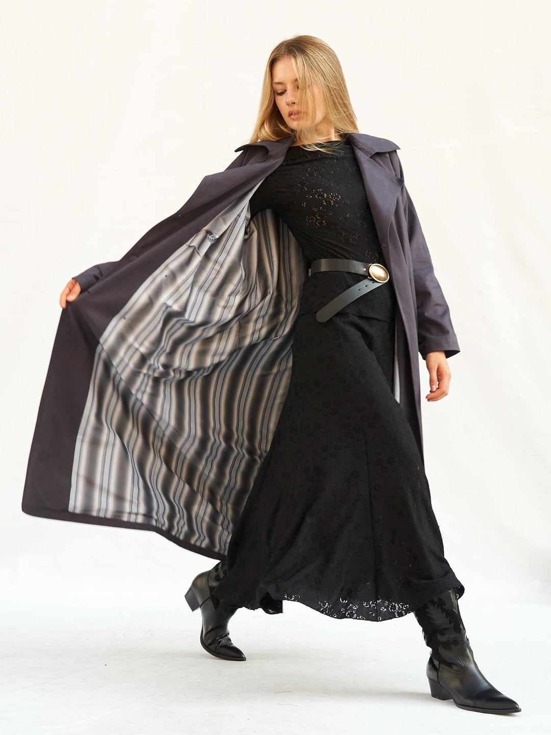 Belted Double-Breasted Long Trench Coat in Dark Grey - Lefon - by Peralane - photo 4