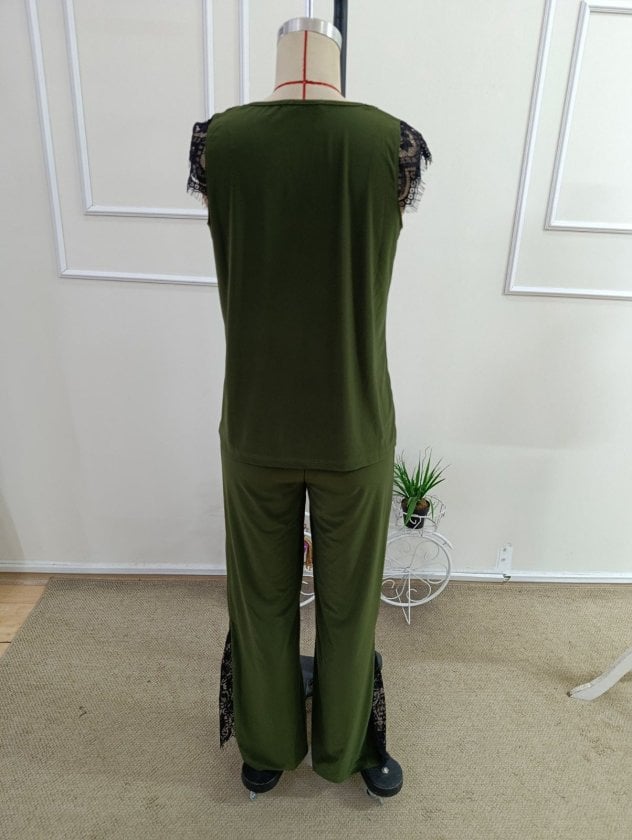 Women's Sandy Short Sleeve V-Neck Lace Trim Blouse and Trousers Two-Piece Set, Olive Green, Size 35201 - Janes - by Peralane - photo 5