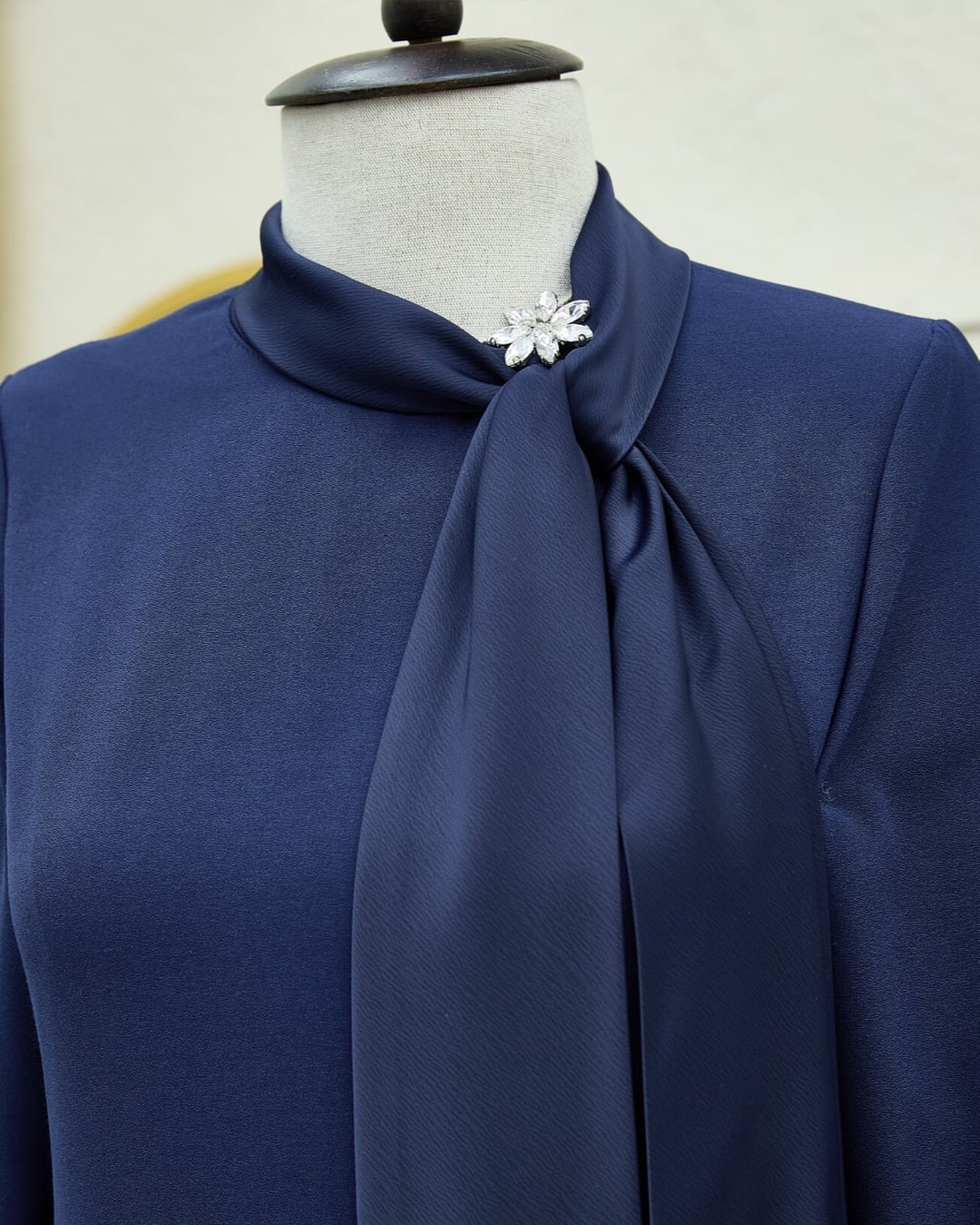 Navy Blue Crepe Dress with Scarf Collar and Brooch Detail - Long Sleeve with Tie Cuffs - Podyumplus - by Peralane - photo 4