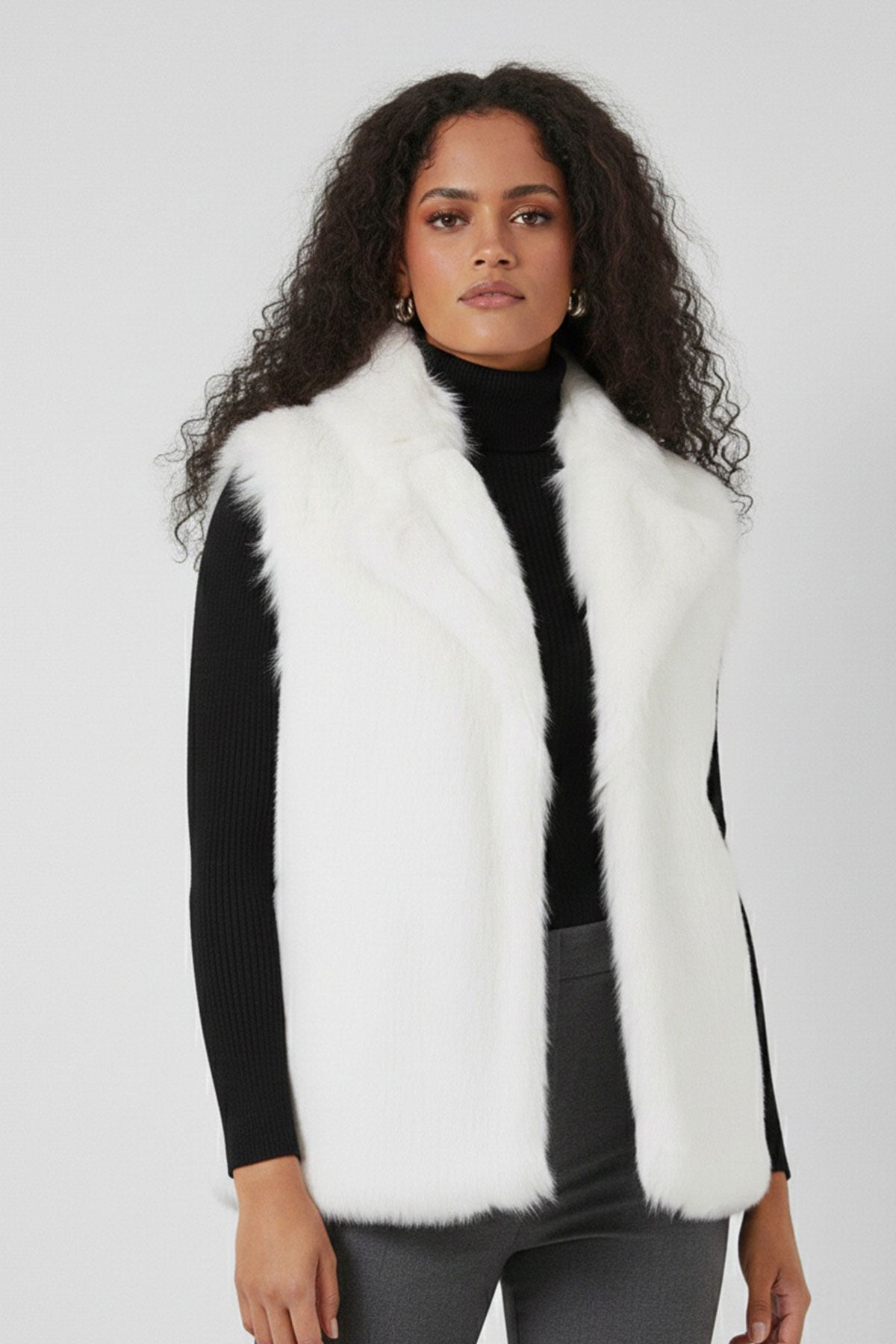 Women's White Faux Fur Vest - Bigdart - by Peralane