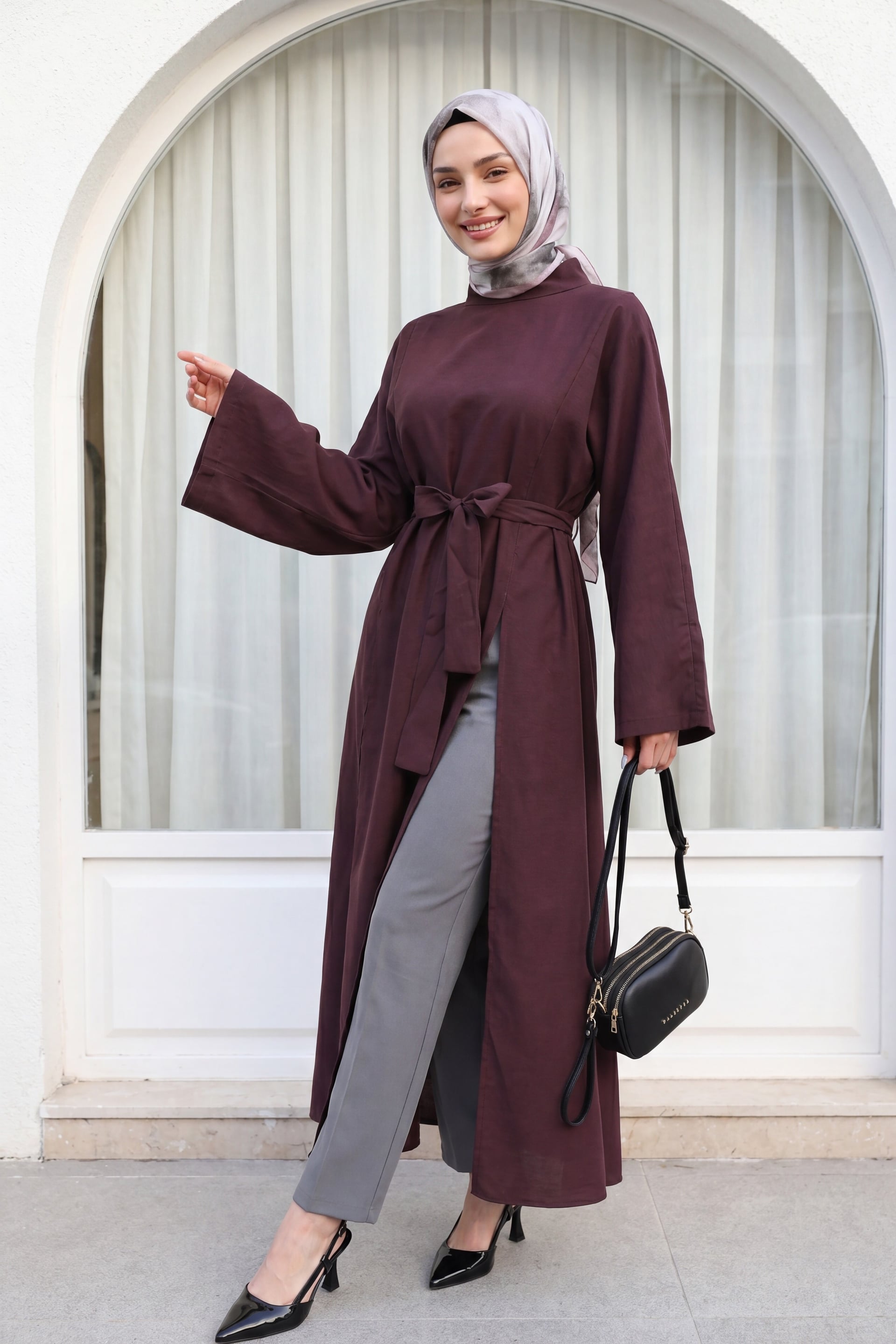 Long Modal Tunic with Round Neck, Deep Slits and Belt - Burgundy - Podyumplus - by Peralane - photo 3