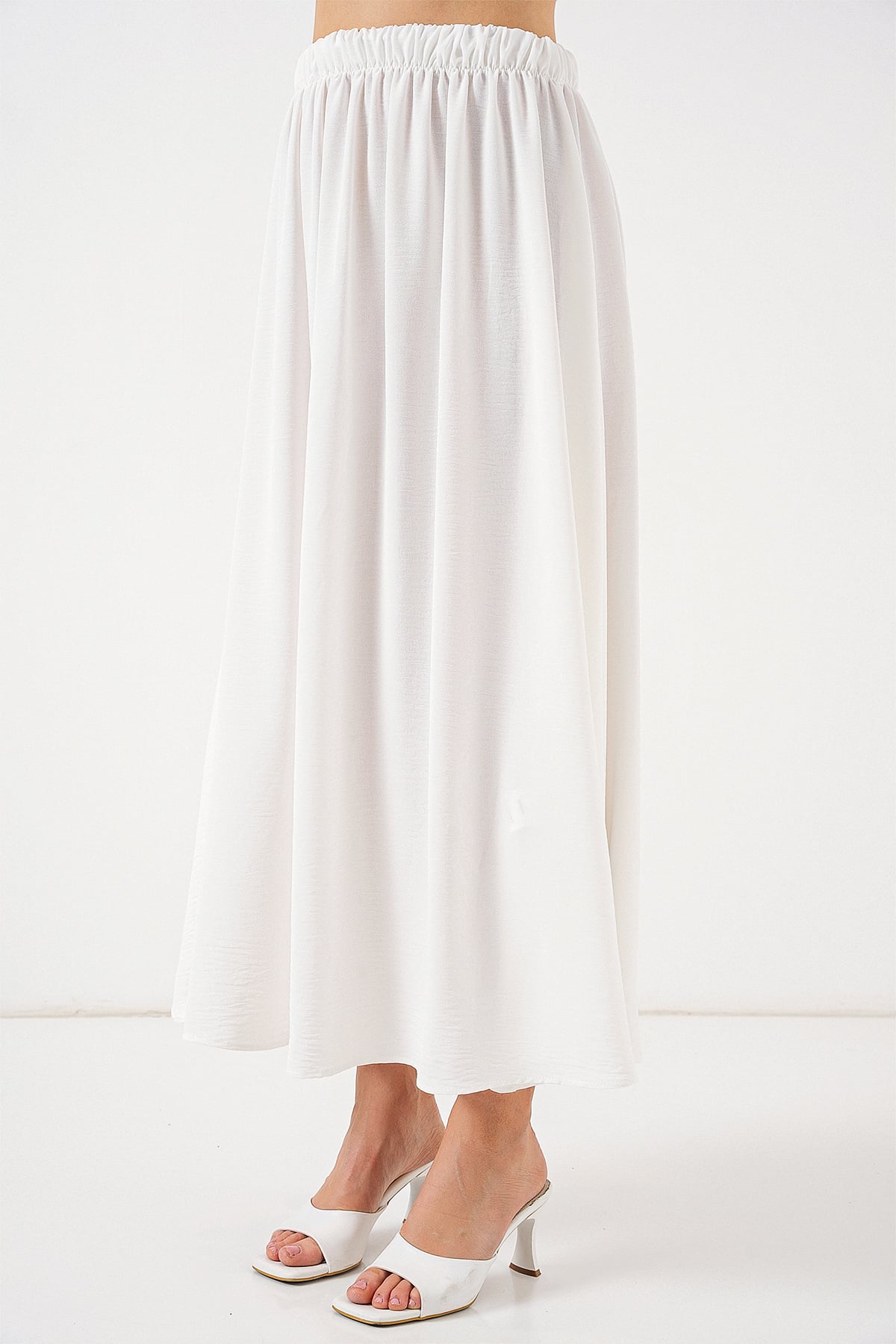 Women's Long A-Line Skirt - White - Bigdart - by Peralane