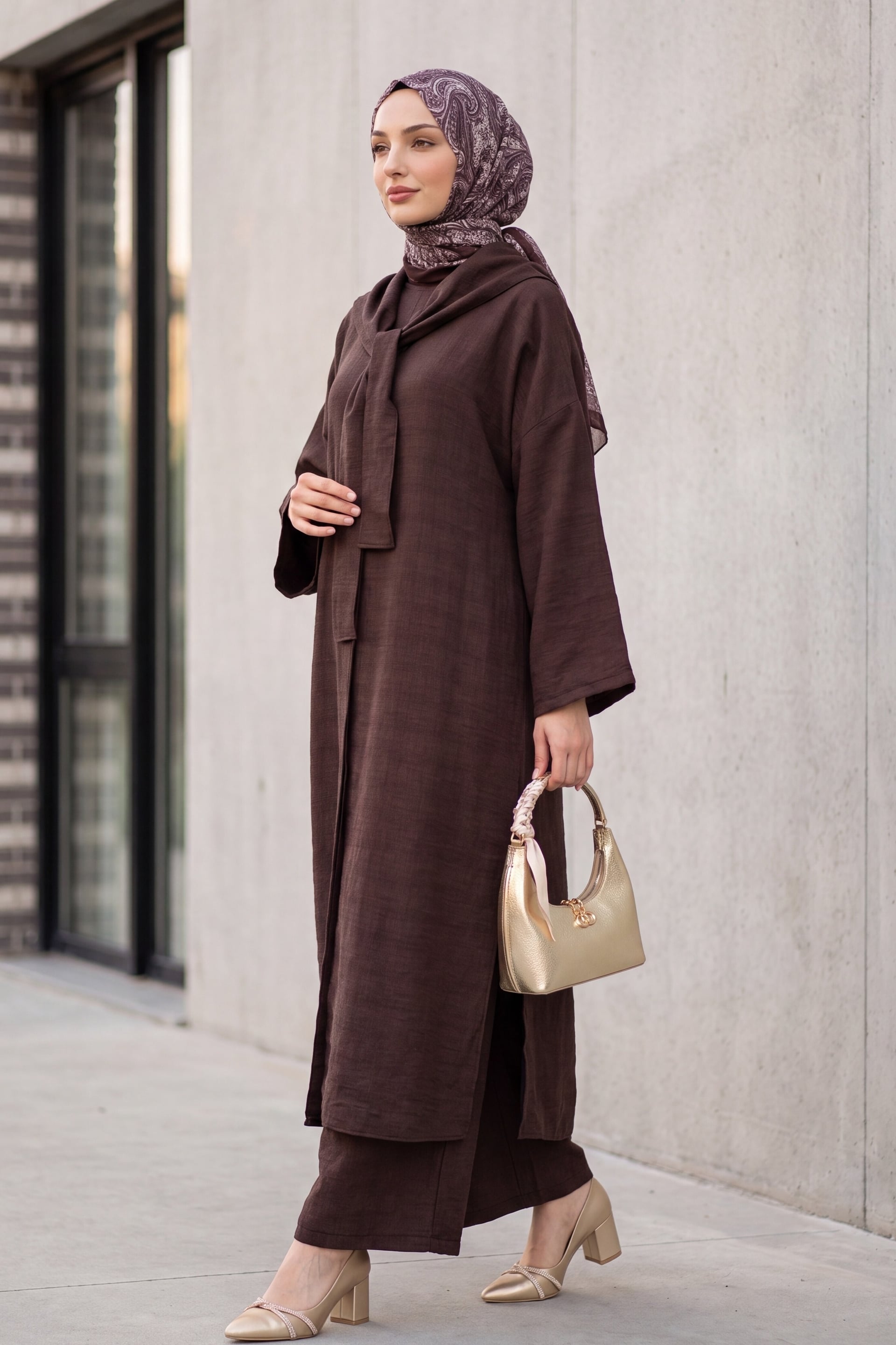 Women's Linen Two-Piece Set with Deep Slit Tunic and Wide-Leg Trousers - Dark Plum - Podyumplus - by Peralane - photo 2