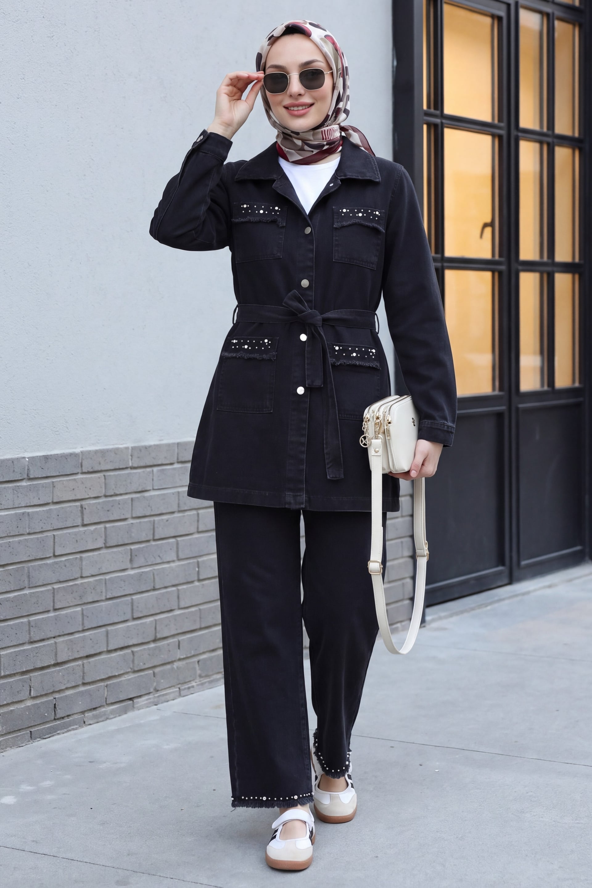 Black Denim Jacket and Wide-Leg Trouser Two-Piece Set with Pearl Embellishments - Podyumplus - by Peralane