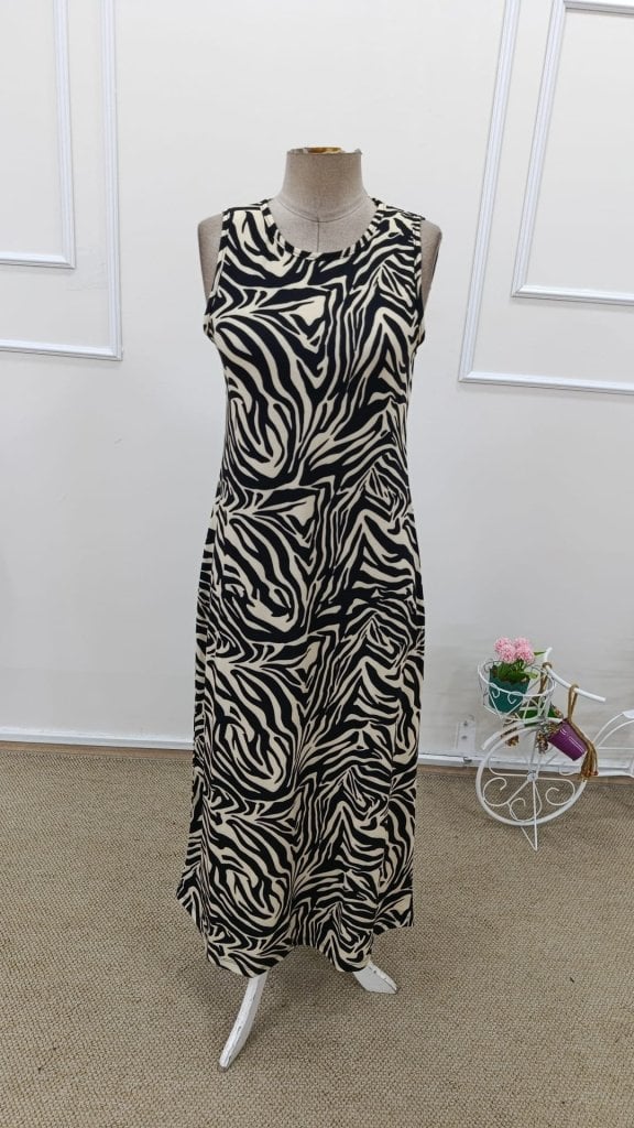 Women's Sleeveless Round Neck Zebra Print Long Suprem Dress - Janes - by Peralane - photo 5