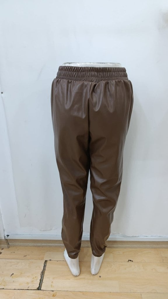 Women's High Waist Elasticated Faux Leather Trousers with Front Buttons - Janes - by Peralane - photo 6