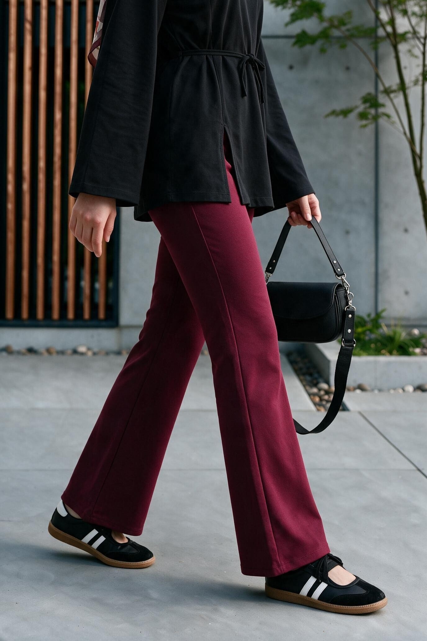 Burgundy High-Waist Flared Trousers with Side Zip - Podyumplus - by Peralane - photo 4