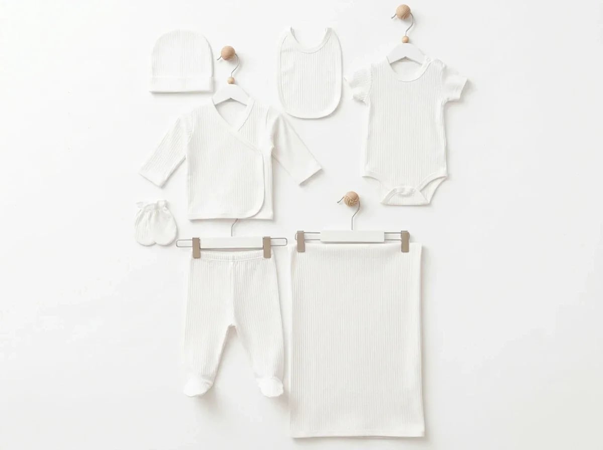 Unisex 7-Piece Newborn Hospital Exit Layette Set in White - Esya - by Peralane