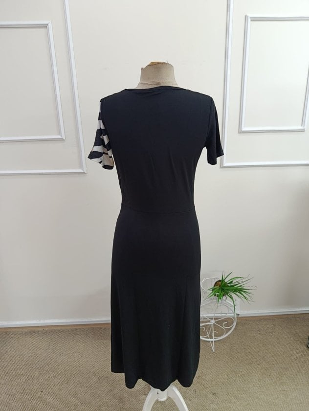 Women's Short-Sleeve Round Neck Zebra Print Accent Slit Midi Viscose Dress - Janes - by Peralane - photo 6
