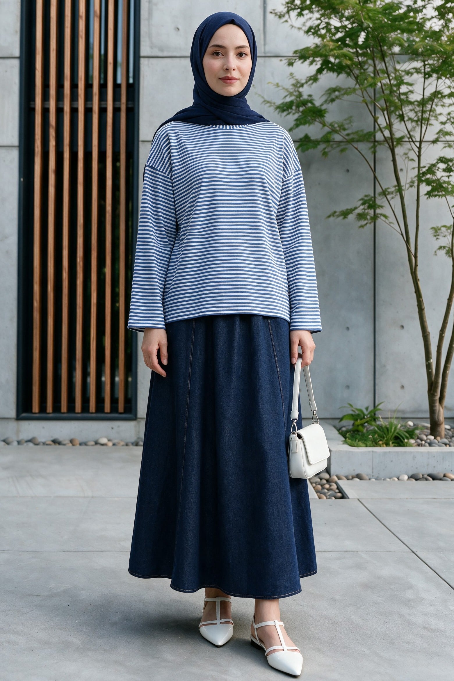 Stripe Viscose Sweatshirt with Crew Neck - Indigo - Podyumplus - by Peralane - photo 3