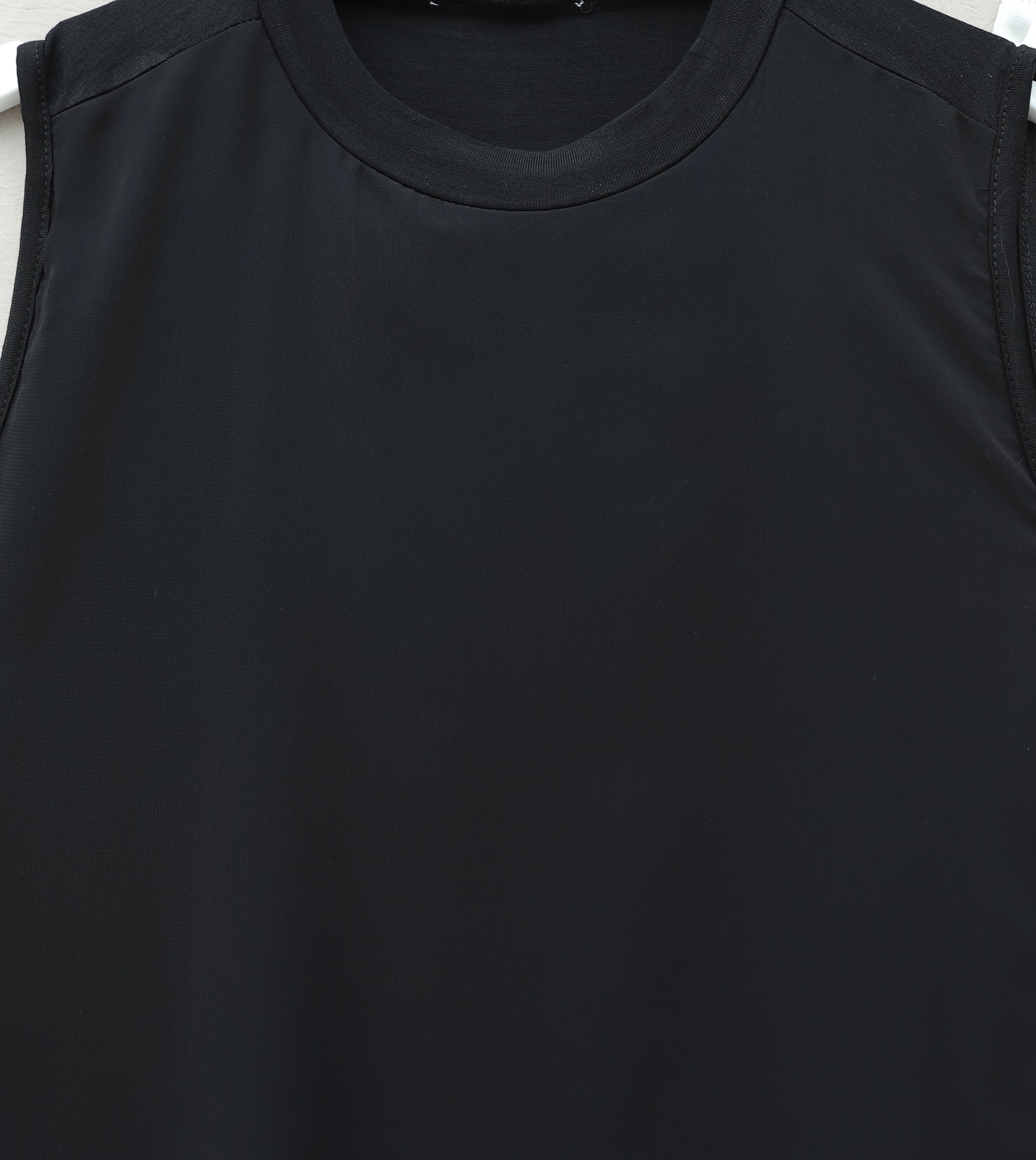 Sleeveless Chiffon Detail Jersey Top - Black - Podyumplus - by Peralane - photo 4