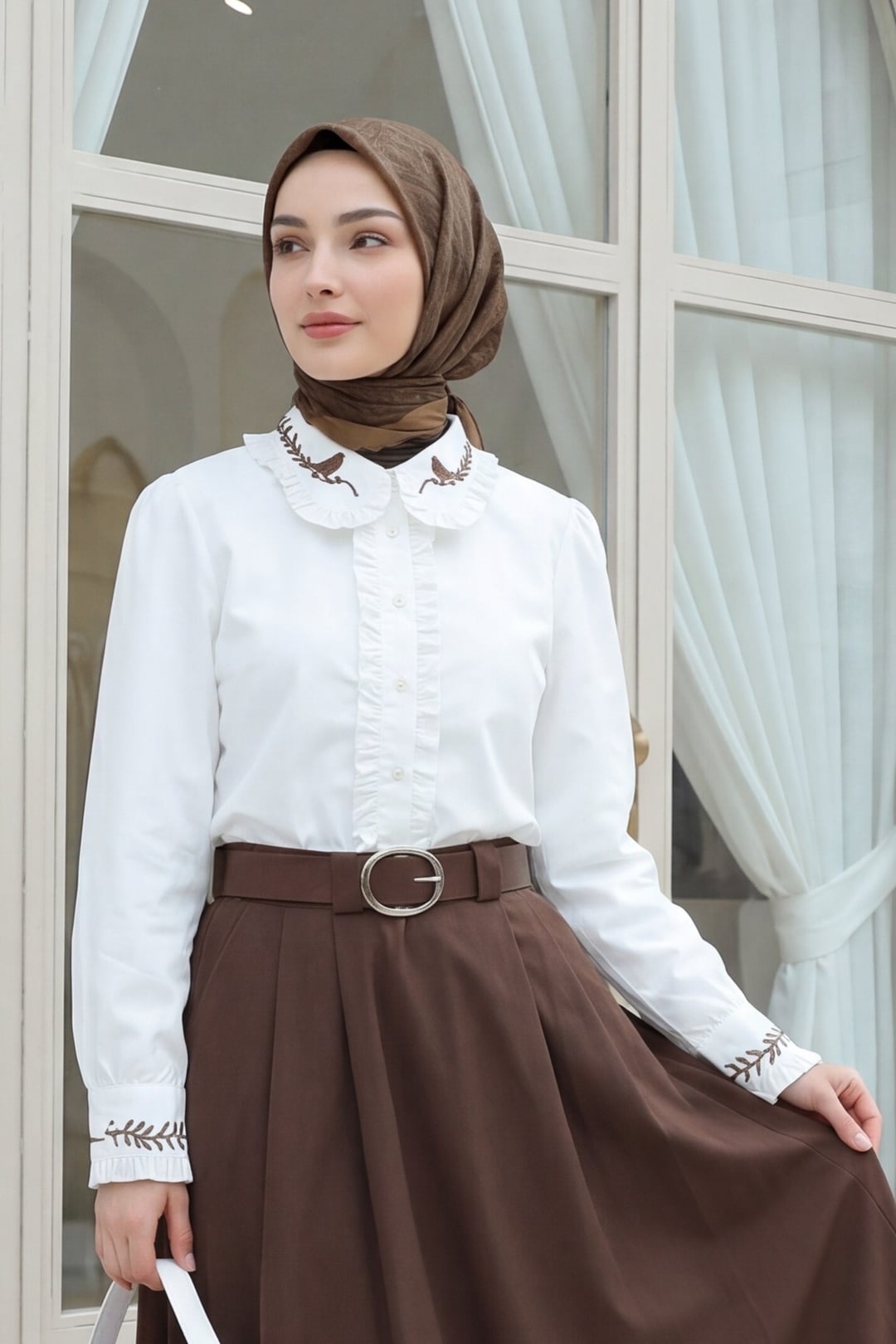 Women's White Poplin Shirt with Bird Embroidery and Ruffled Front - Podyumplus - by Peralane