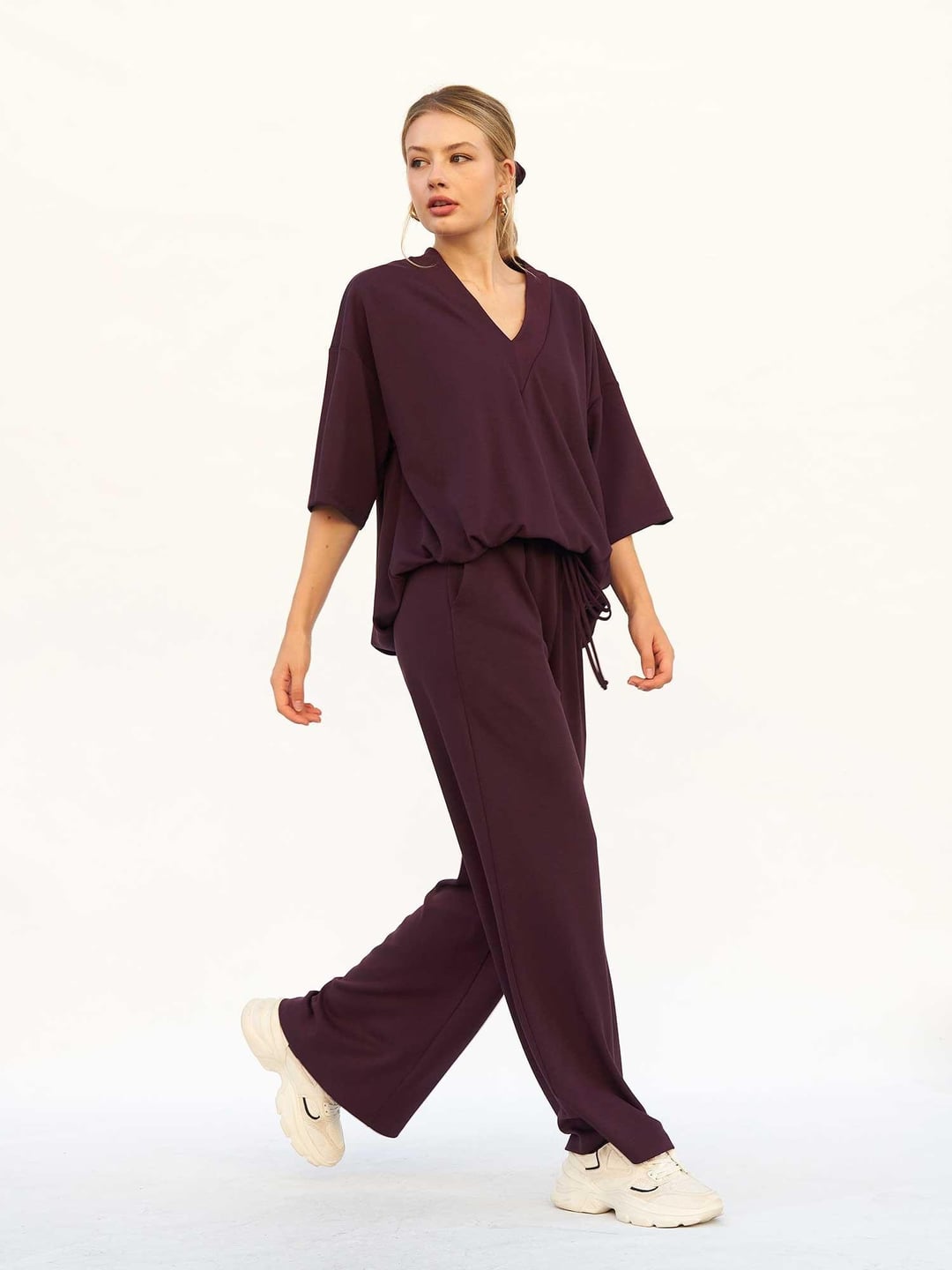 Women's Knit Lounge Set with V-Neck Top and Drawstring Trousers - Lefon - by Peralane - photo 7