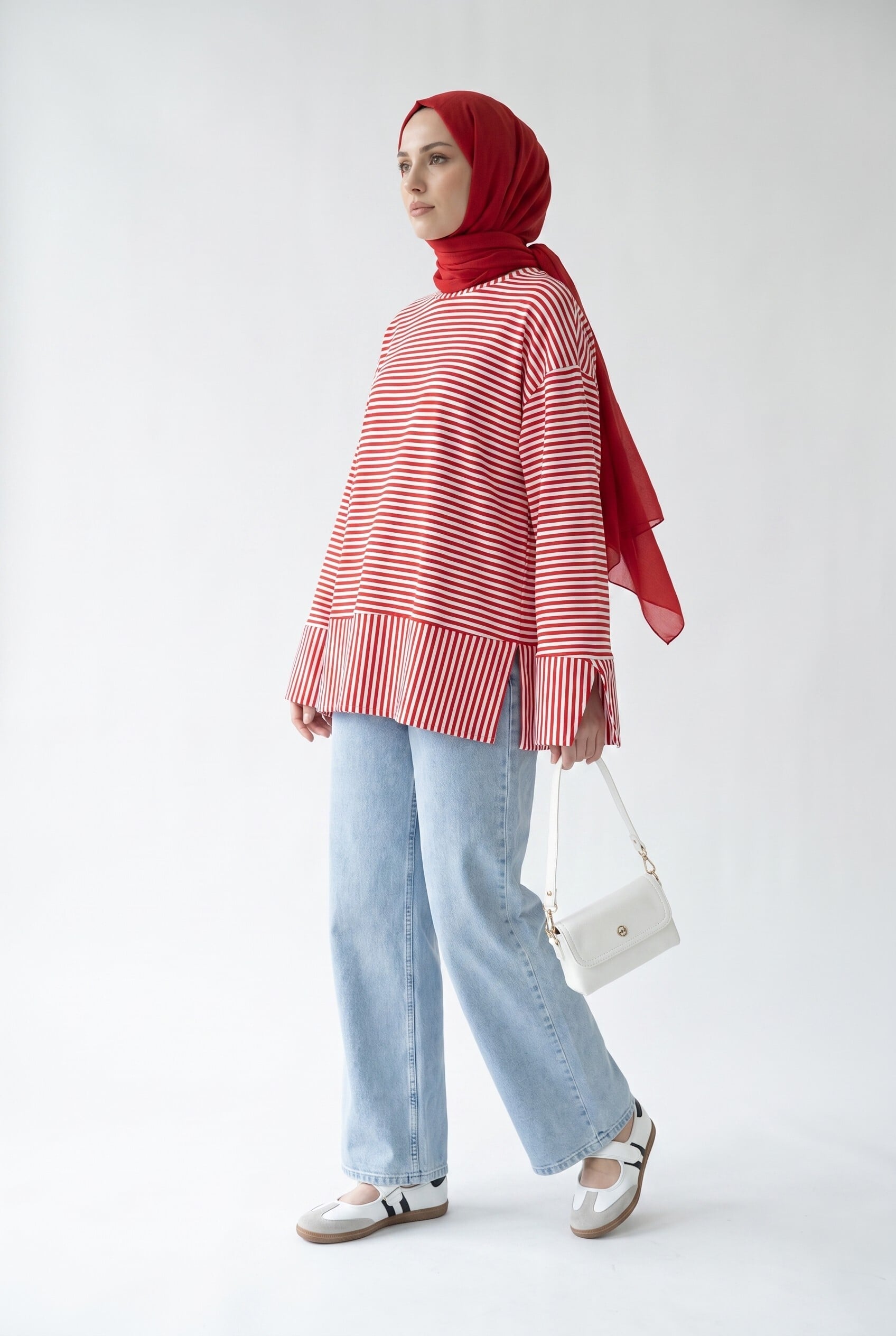 Red Striped Viscose Sweatshirt with Crew Neck and Side Slits - Podyumplus - by Peralane - photo 12