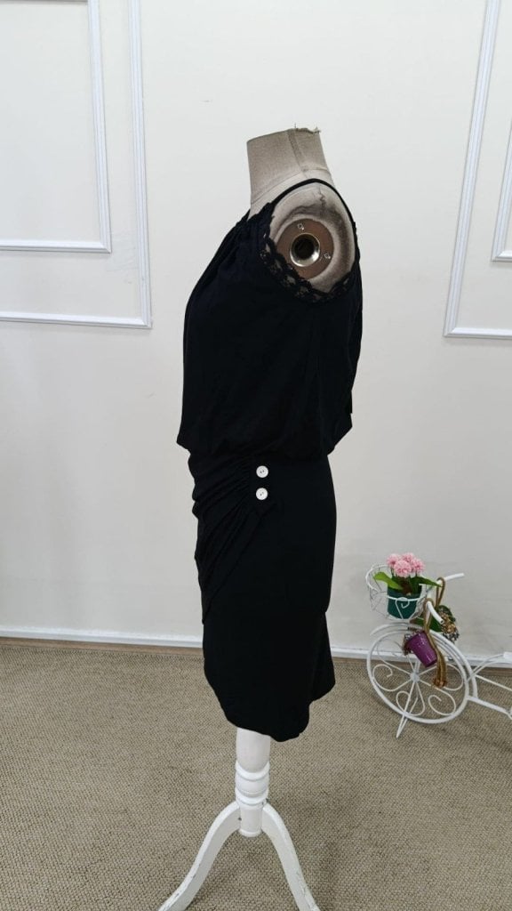 Women's Round Neck Back-Tie Button Detail Asymmetric Short Viscose Dress - Janes - by Peralane - photo 8