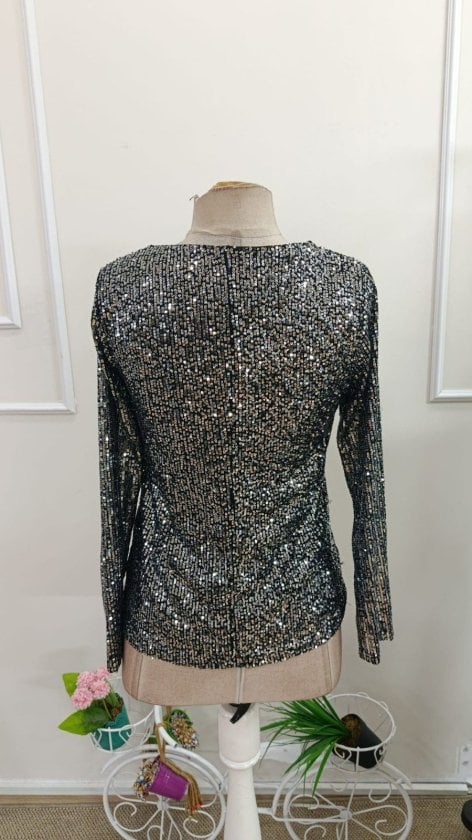 Women's Long-Sleeved V-Neck Sequin Blouse - Janes - by Peralane - photo 6