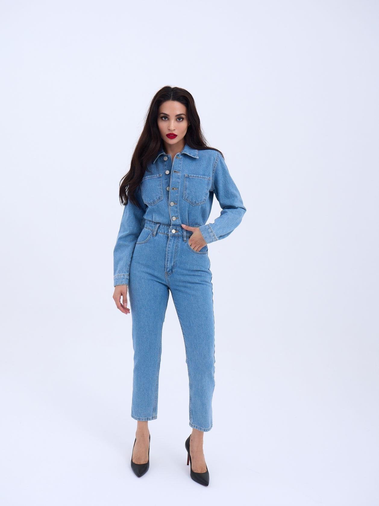 Light Blue Denim Jumpsuit with Collared Neckline - Fame - by Peralane