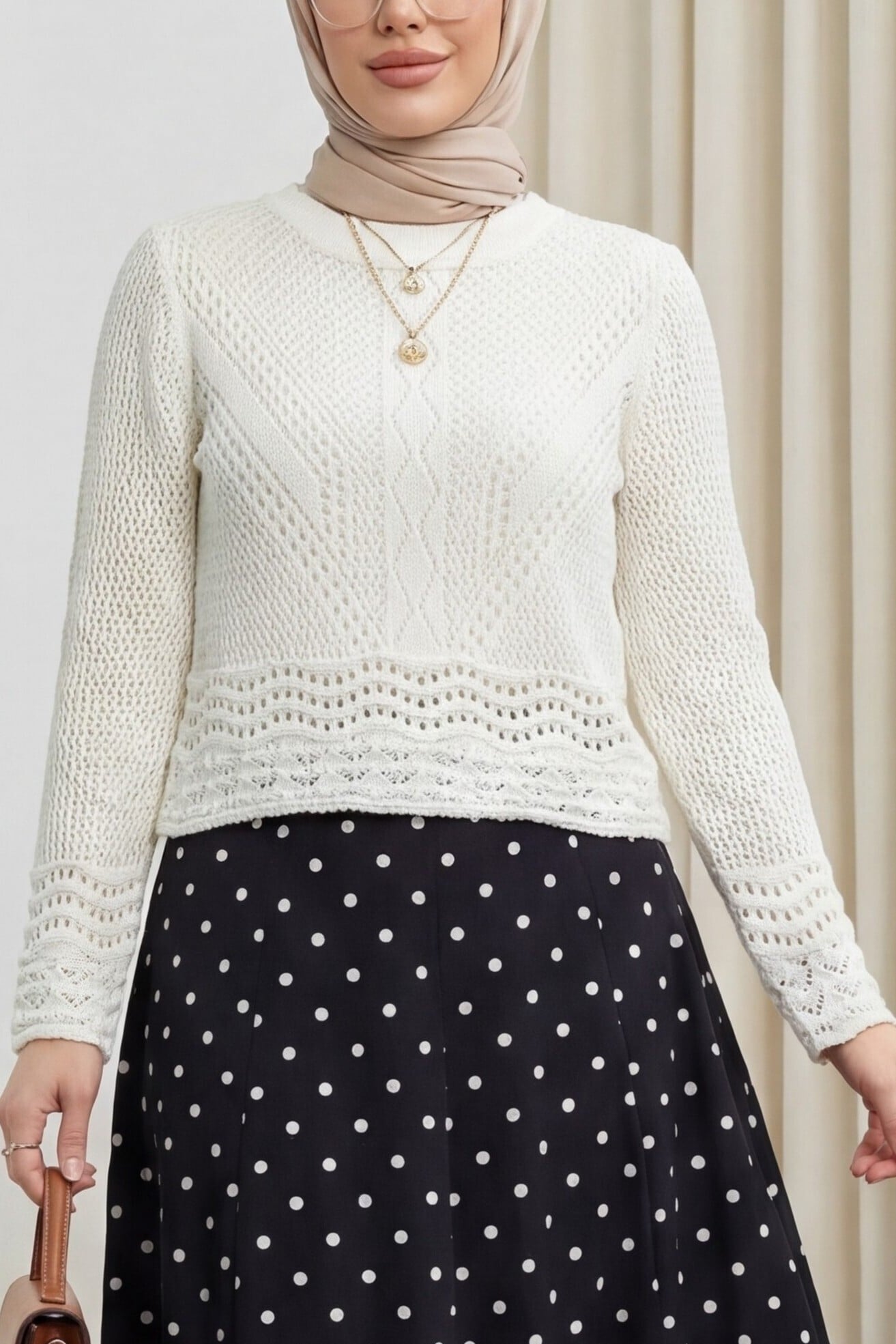 Cream Cropped Knit Sweater with Openwork Pattern - Podyumplus - by Peralane