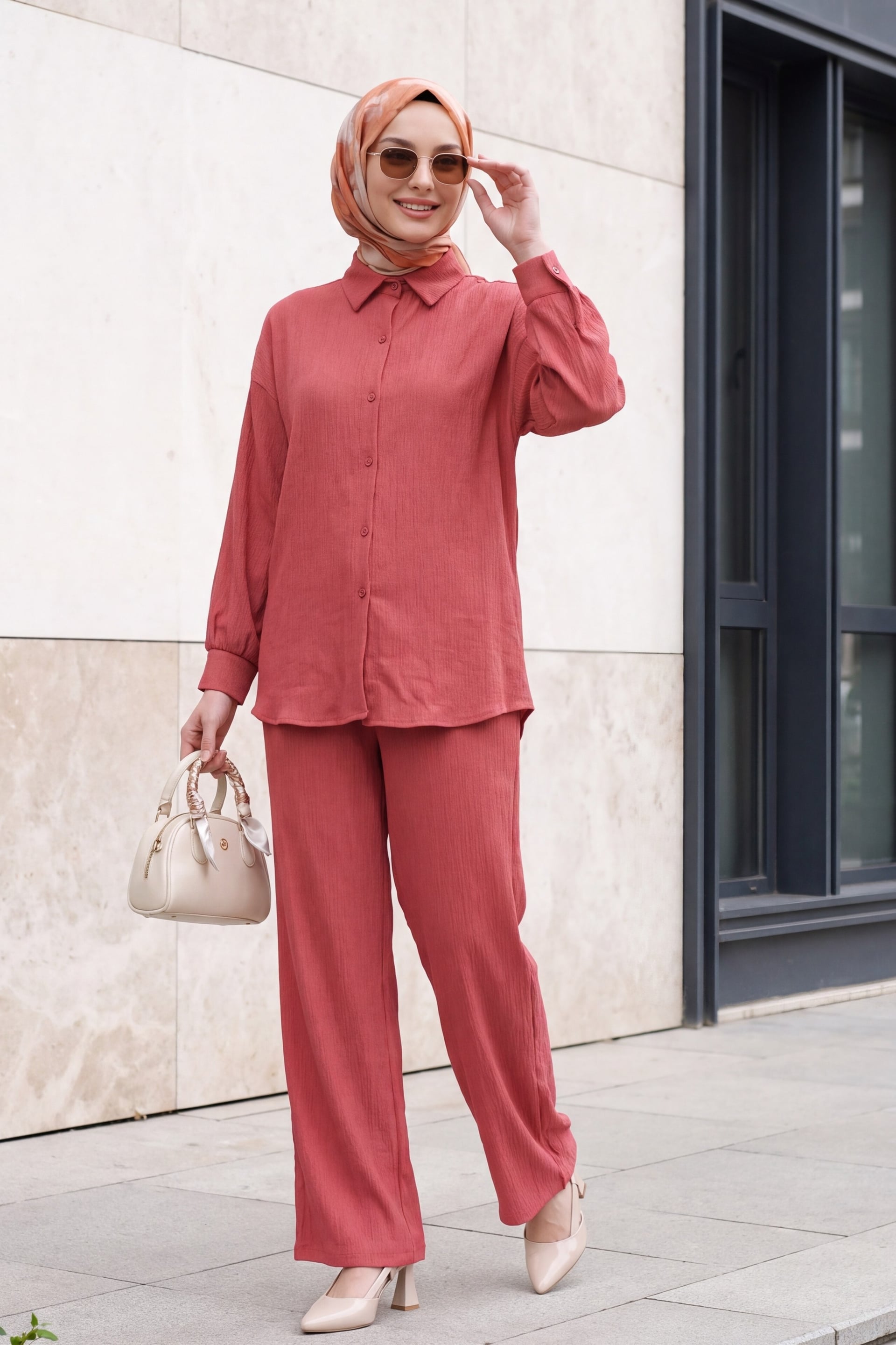 Coral Pink Knit Two-Piece Set - Shirt and Wide-Leg Trousers - Bigdart - by Peralane - photo 2