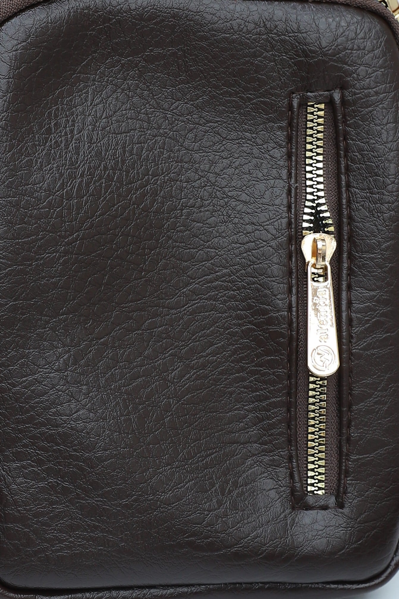 Nostalgic Kiss-Lock Crossbody Bag - Dark Brown - Podyumplus - by Peralane - photo 4