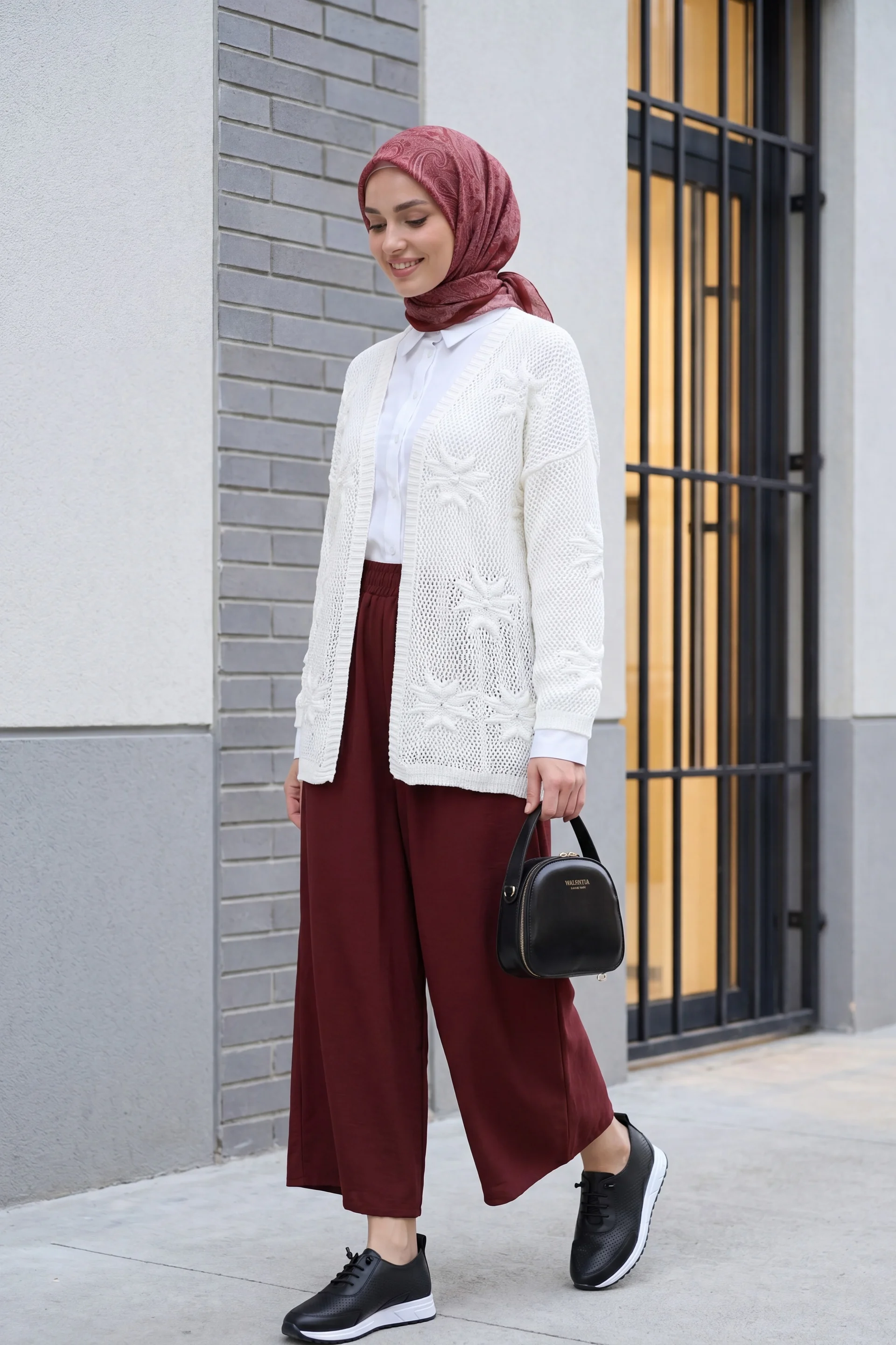 White Floral Detail Openwork Knit Cardigan - Podyumplus - by Peralane - photo 4