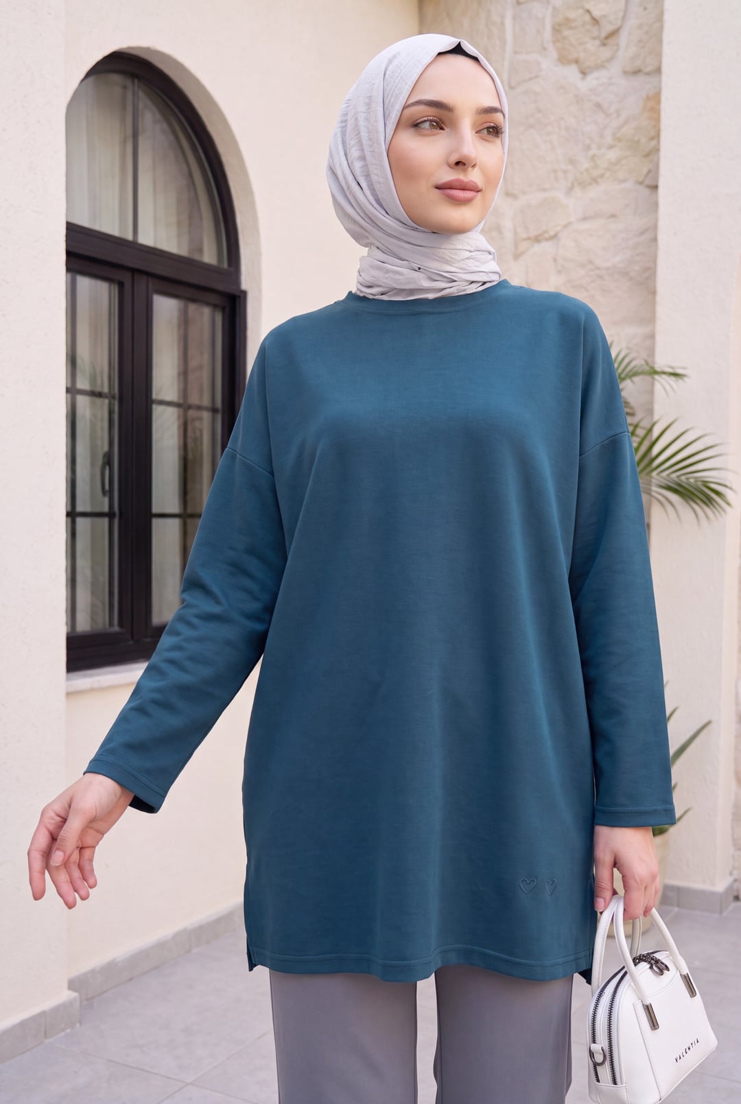 Teal Heart Detail Slit Slouchy Knit Tunic - Podyumplus - by Peralane