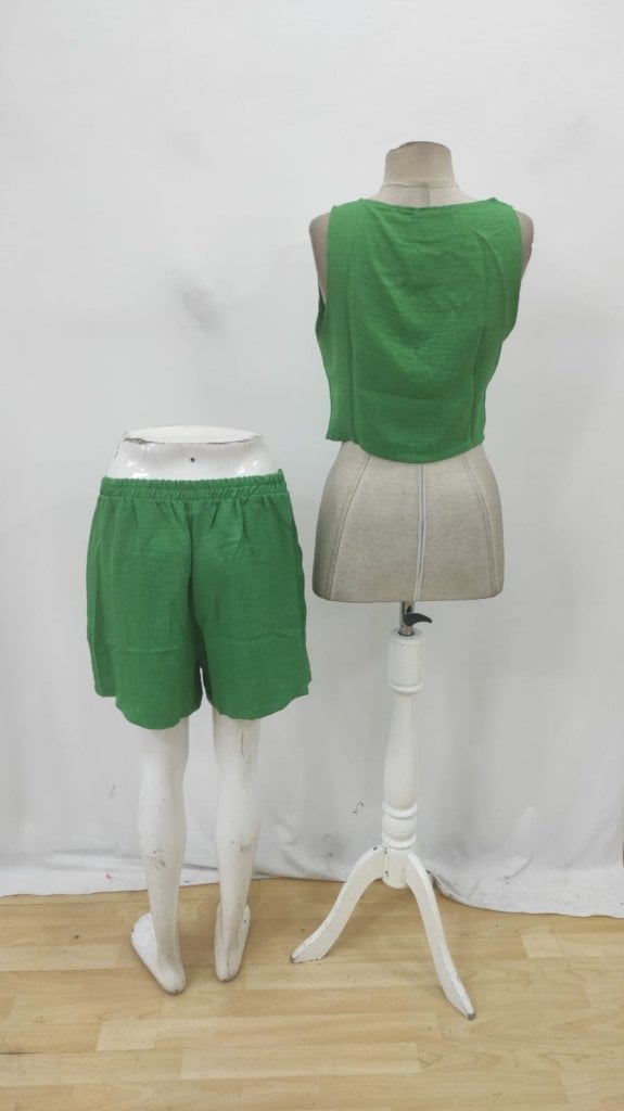 Women's Sleeveless V-Neck Button-Front Linen Vest and Shorts Two-Piece Set - Janes - by Peralane - photo 6