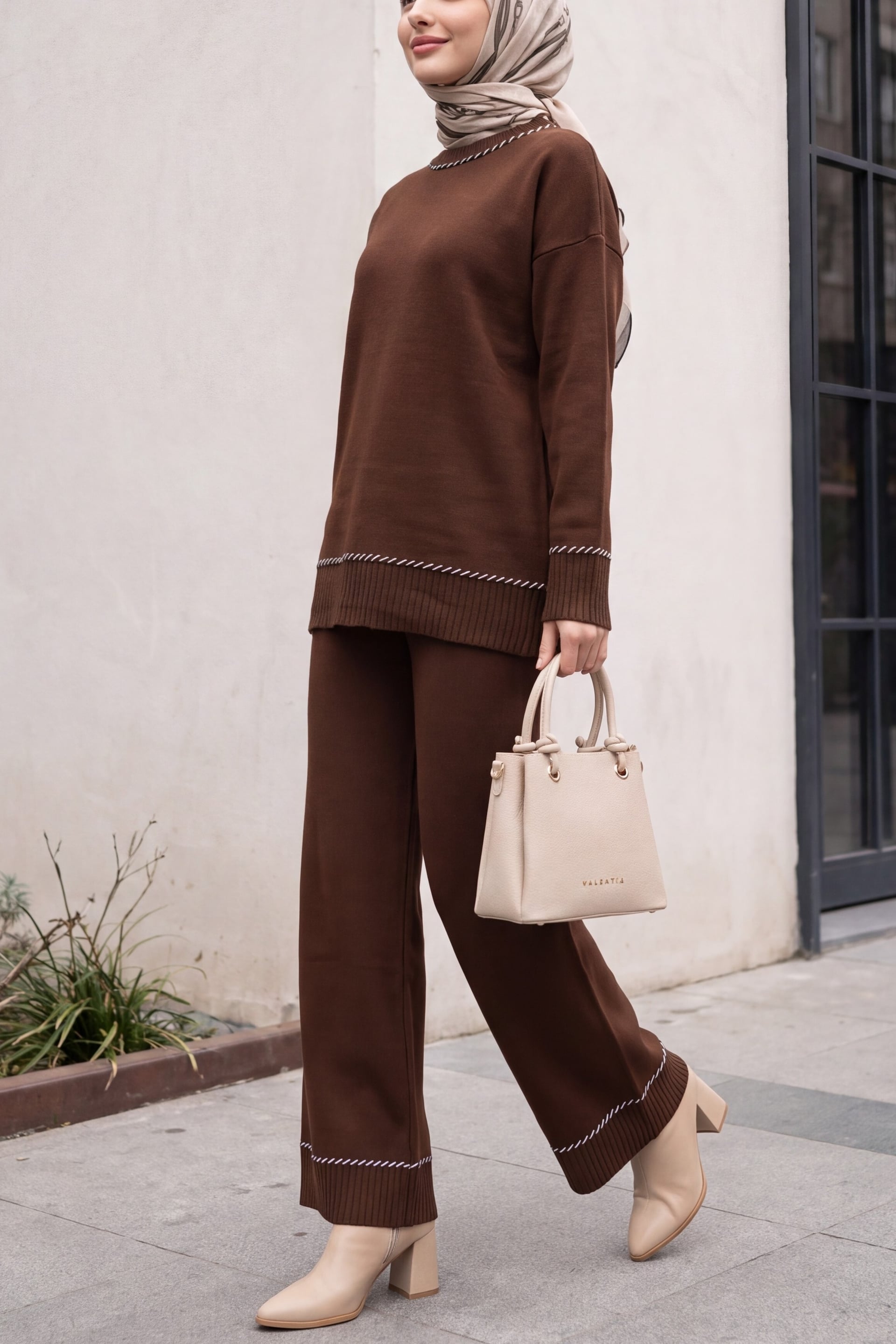 Ribbed Trim Two-Piece Knit Lounge Set - Brown - Podyumplus - by Peralane