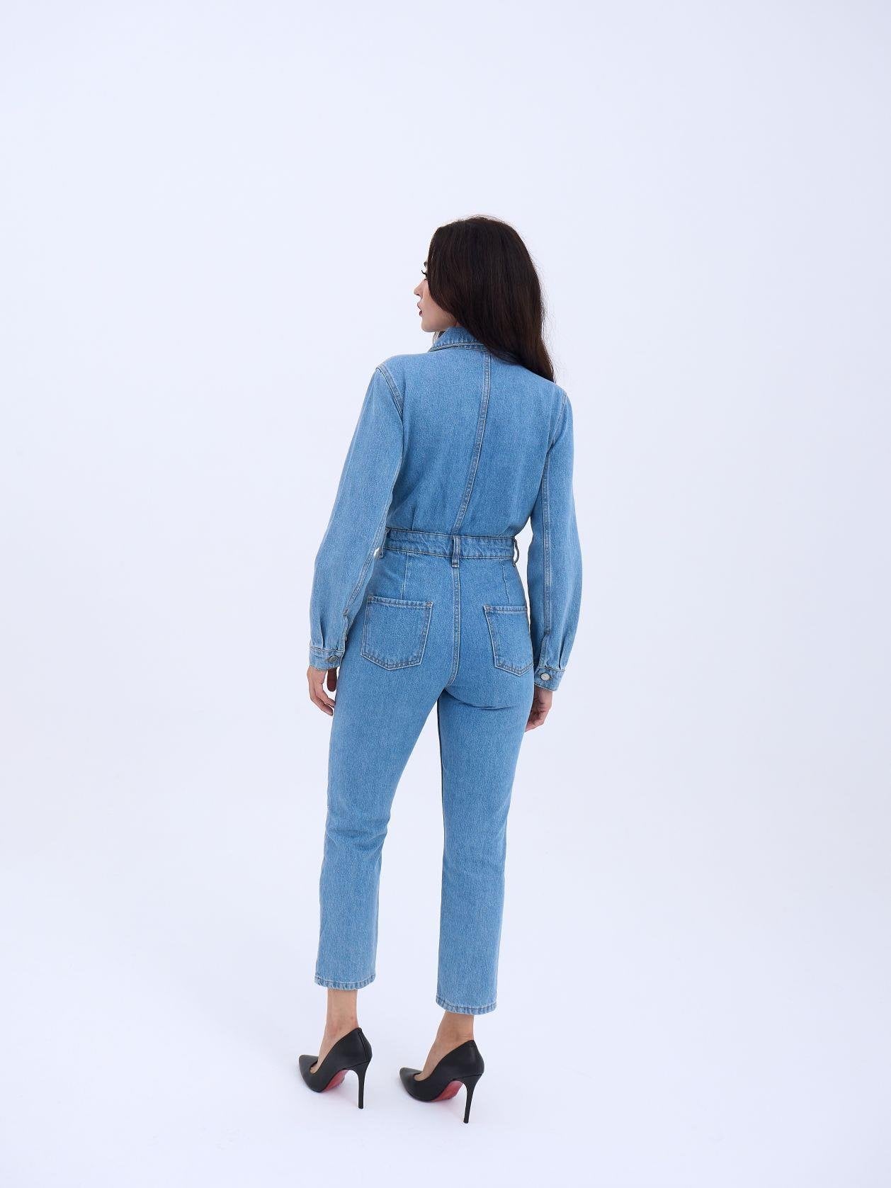 Light Blue Denim Jumpsuit with Collared Neckline - Fame - by Peralane - photo 5