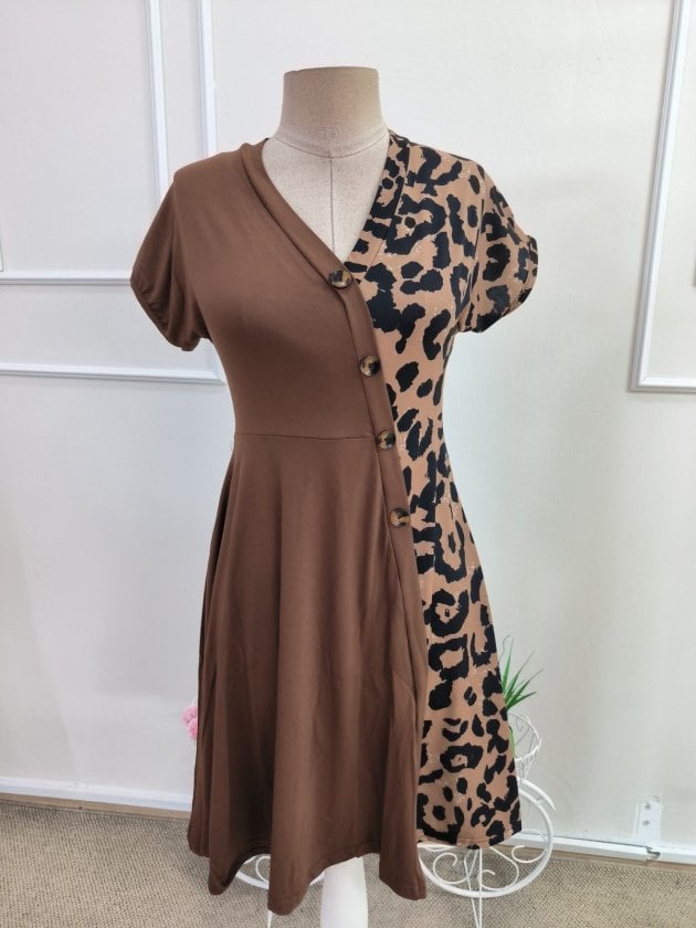 Women's Short-Sleeve V-Neck Viscose Dress with Leopard Print Side Panel - Janes - by Peralane - photo 4
