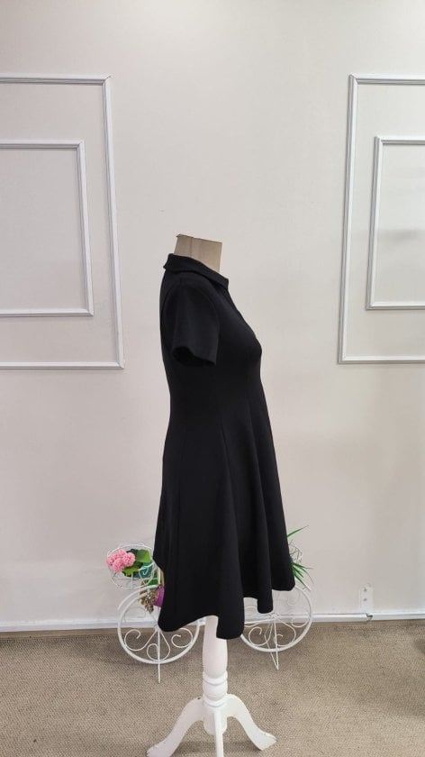 Women's Short-Sleeved V-Neck Modal Dress with Flared Skirt - Janes - by Peralane - photo 6