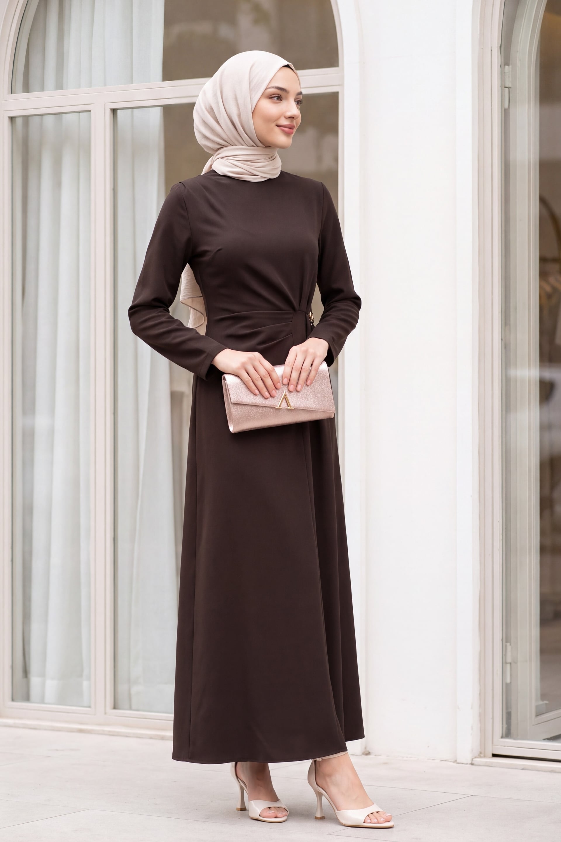 Brown Double Crepe Dress with Pleated Shoulder and Brooch Detail - Podyumplus - by Peralane - photo 3