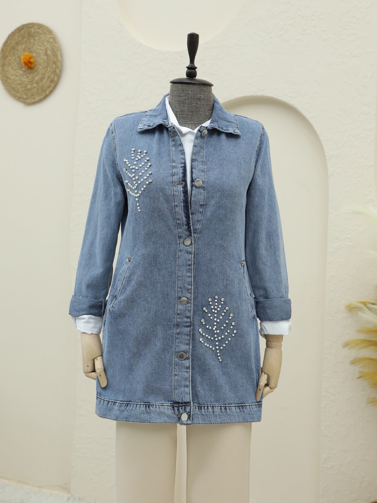 Women's Leaf Stone Detail Denim Jacket - Ice Blue - Podyumplus - by Peralane