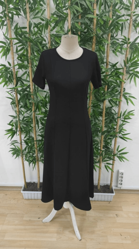 Women's Short-Sleeved Round Neck Midi Viscose Two-Thread Knit Dress - Janes - by Peralane - photo 7