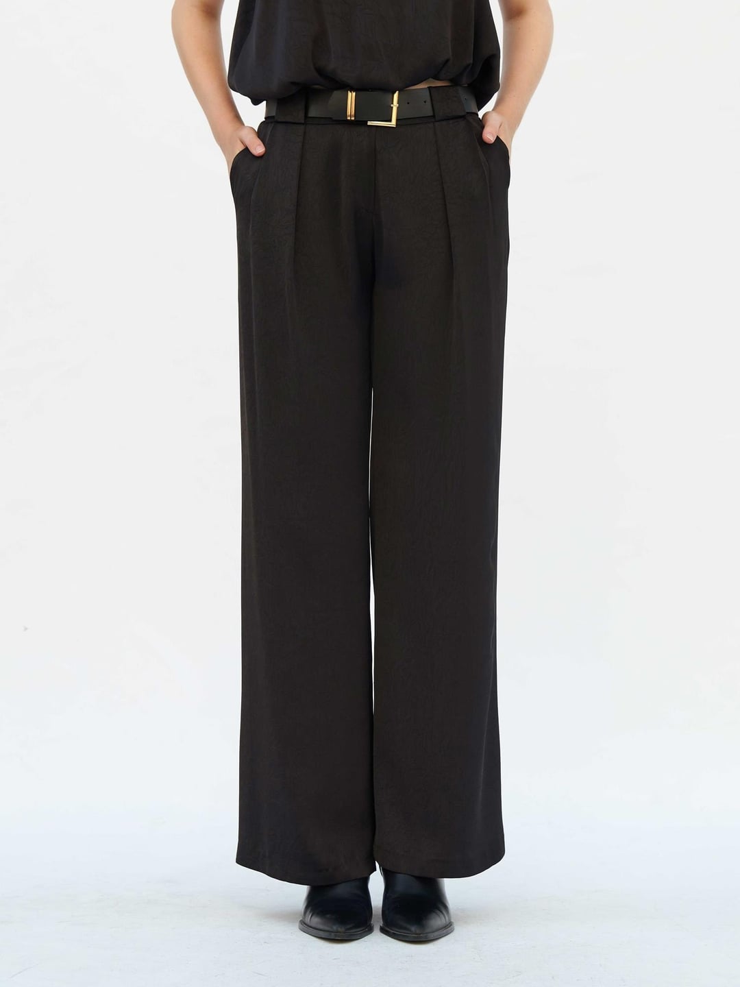 Black Satin Belted Wide-Leg Trousers - Lefon - by Peralane - photo 6