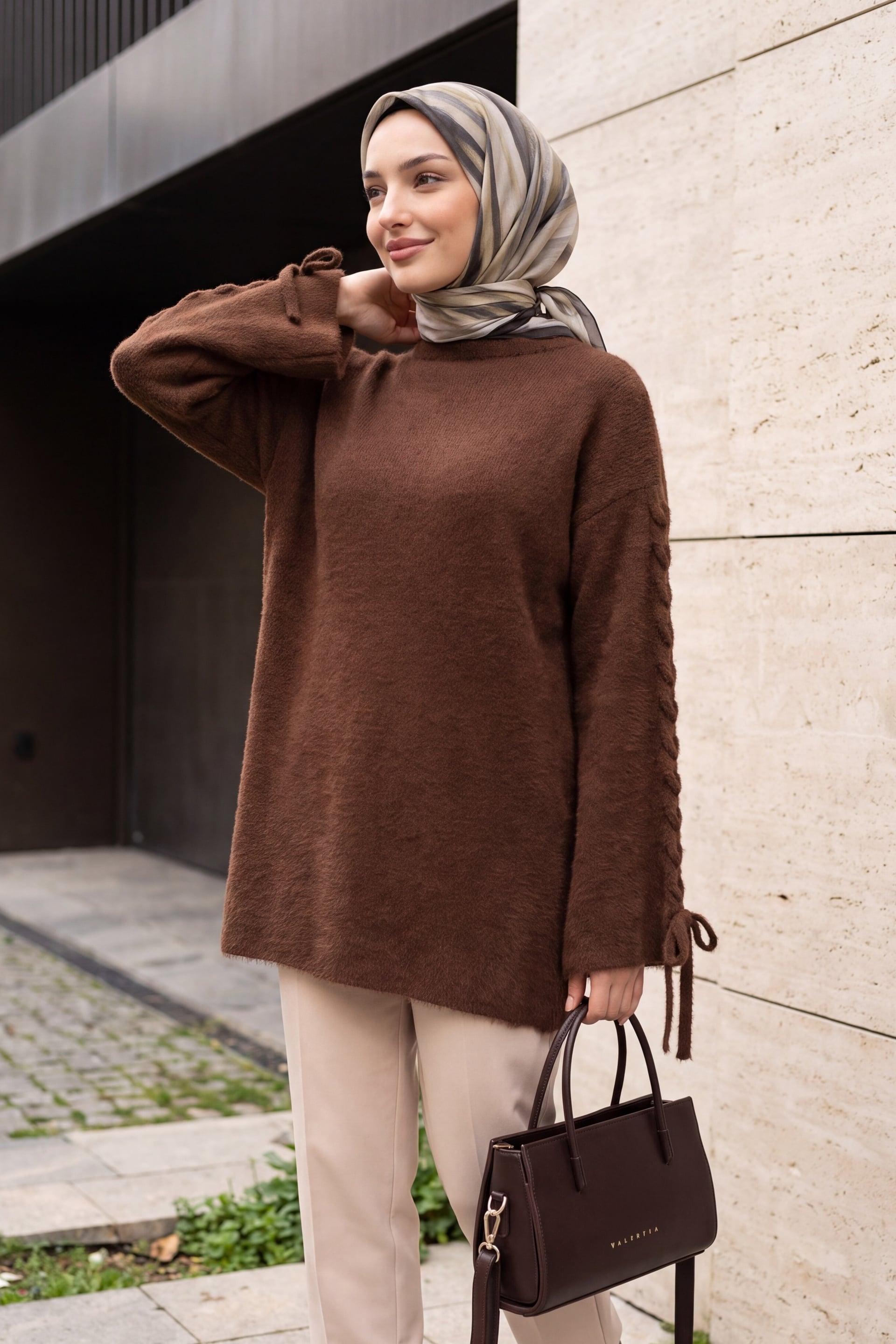 Brown Cable-Knit Biker Neck Tunic with Braided Sleeve Details - Podyumplus - by Peralane - photo 2