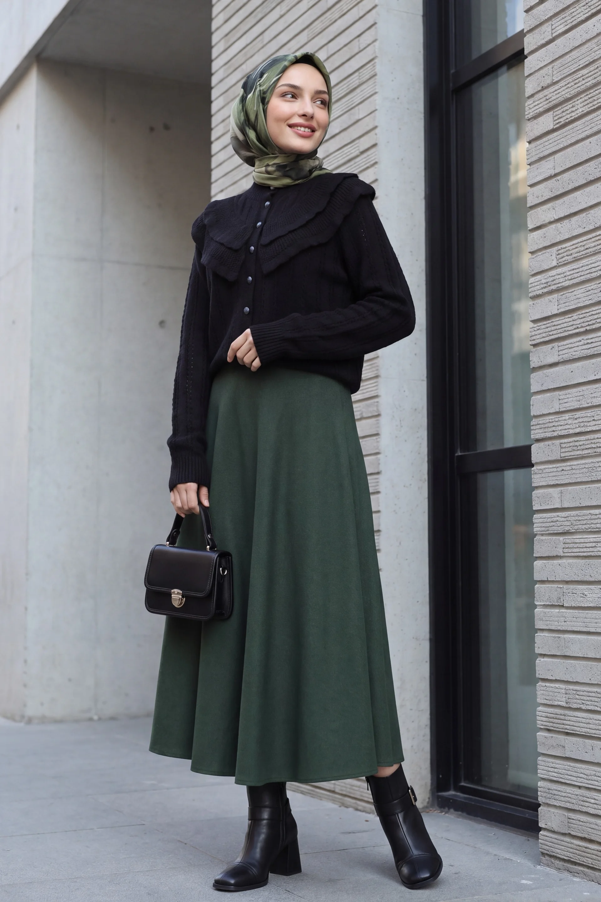 Black Knit Cardigan with Ruffled Collar and Button Front - Podyumplus - by Peralane - photo 6