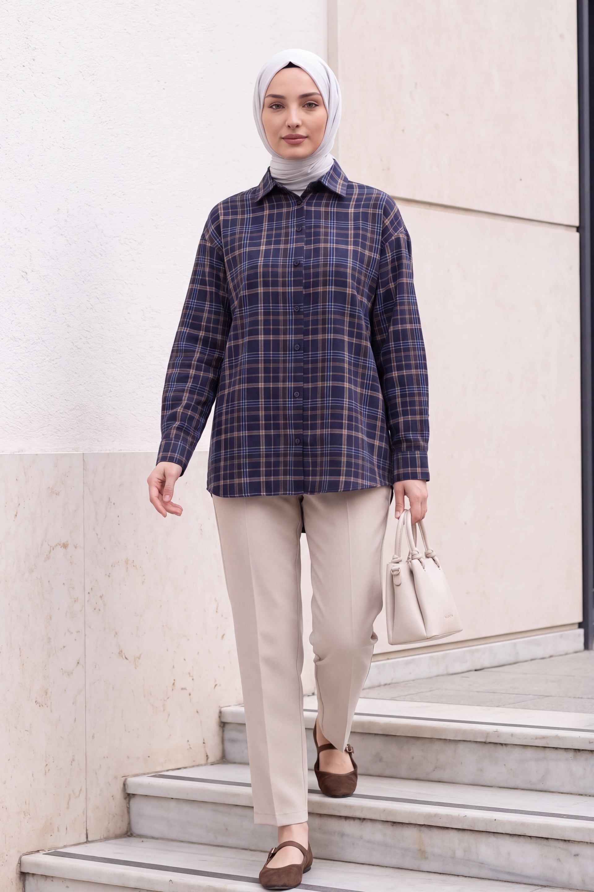 Navy Plaid Oval Cut Oversize Shirt for Women - Podyumplus - by Peralane - photo 3