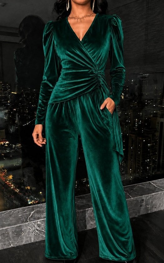 Women's Long-Sleeve Velvet Co-ord Set with V-Neck Top and Wide-Leg Trousers - Janes - by Peralane - photo 2