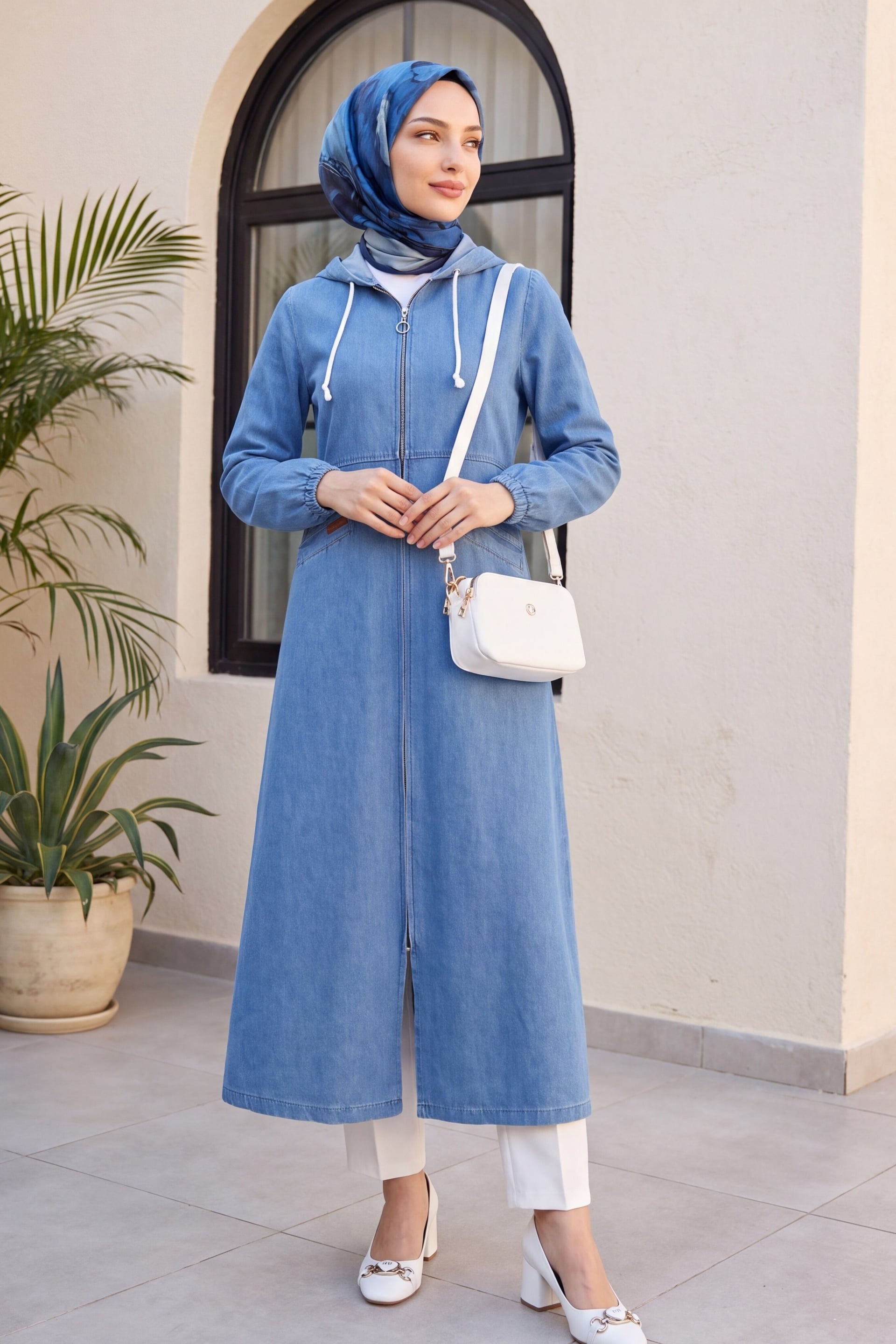 Hooded Denim Jacket with Side Pockets - Blue - Podyumplus - by Peralane