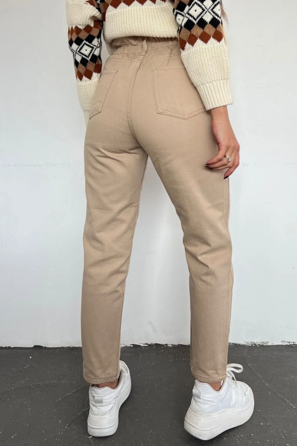 High-Waisted Elasticated Waist Denim Trousers - Mink - Podyumplus - by Peralane - photo 5