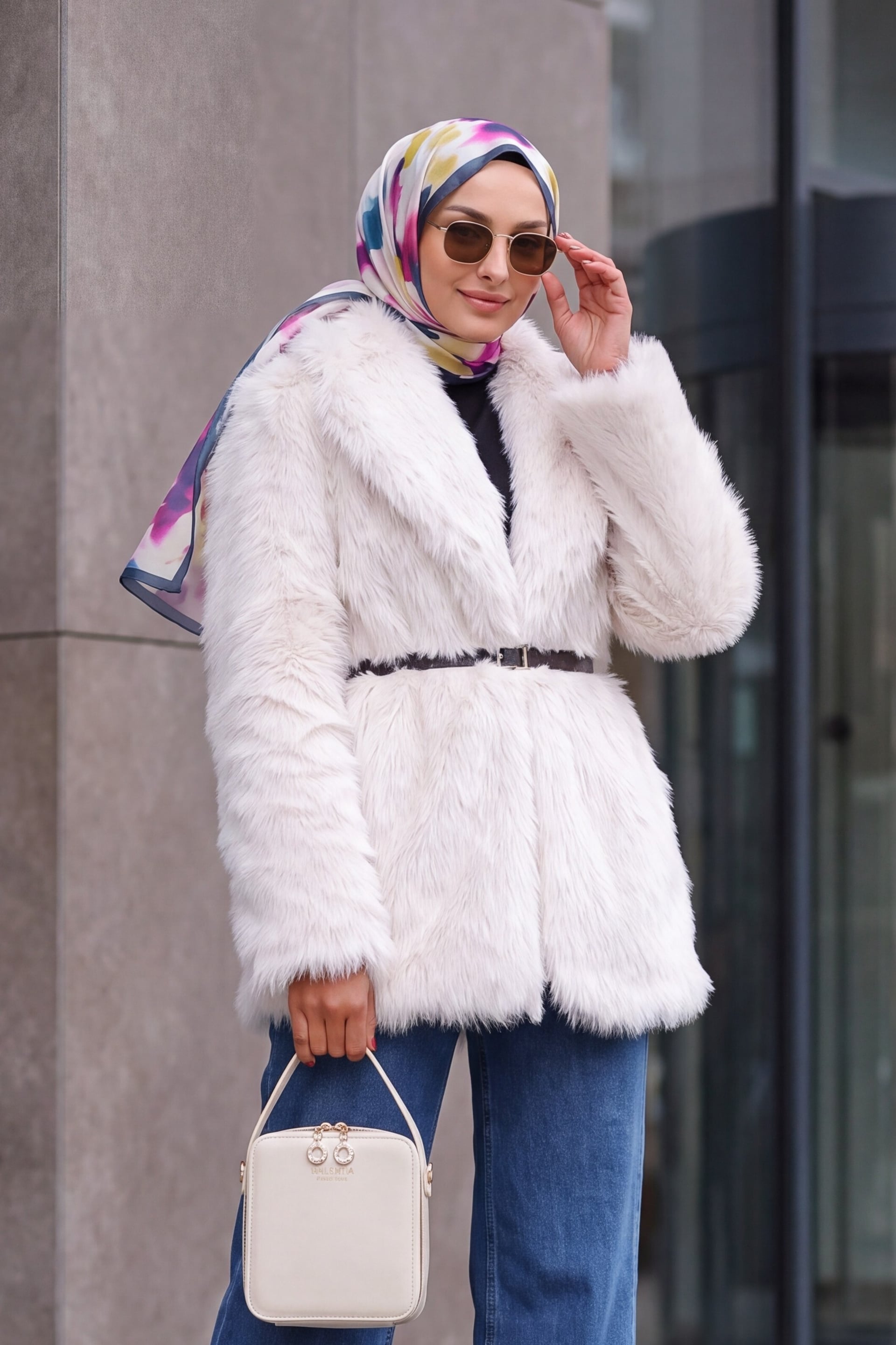 Women's Belted Oversize Faux Fur Coat White - Bigdart - by Peralane - photo 2