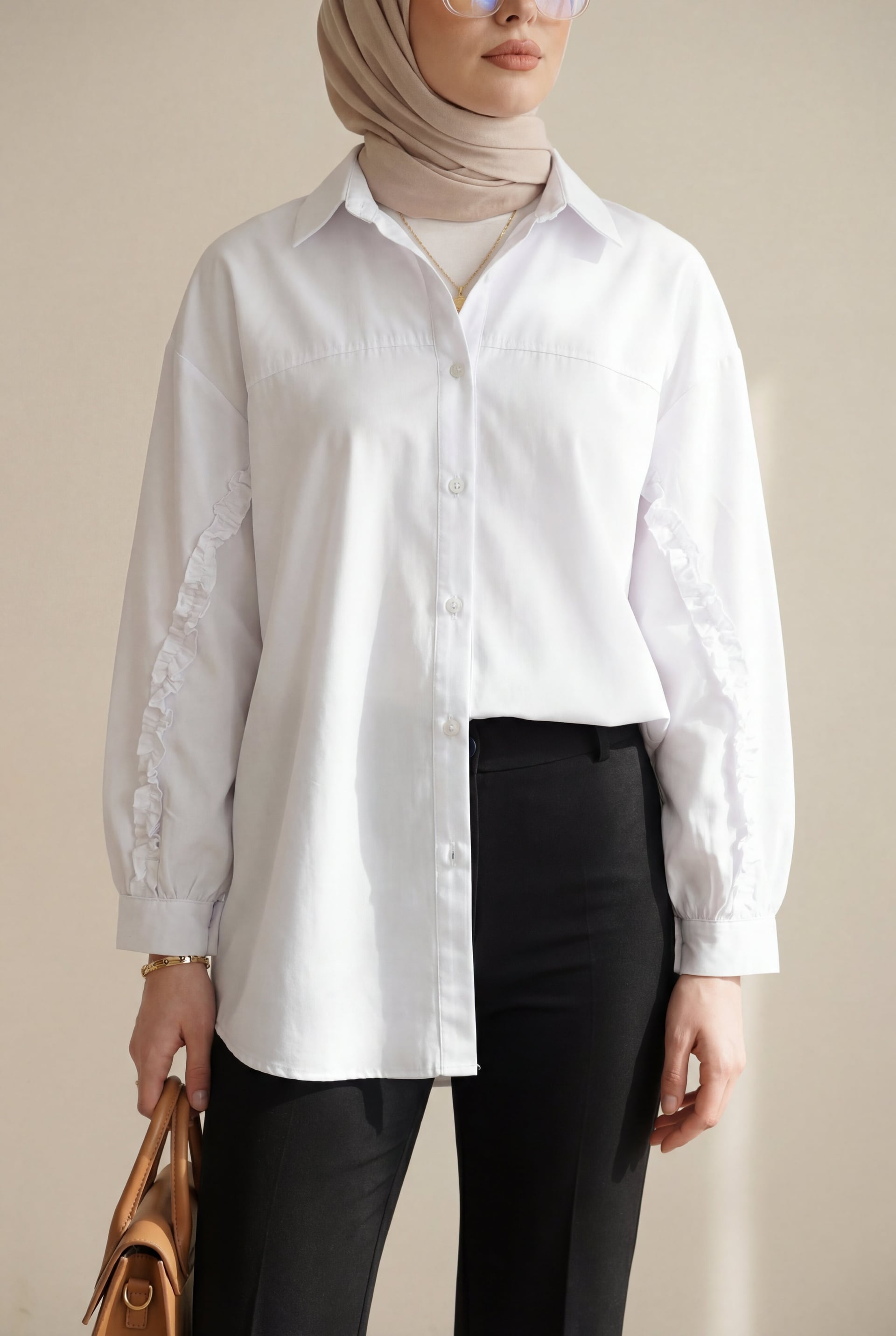 White Poplin Blouse with Ruffled Sleeves and Button Front - Podyumplus - by Peralane - photo 3