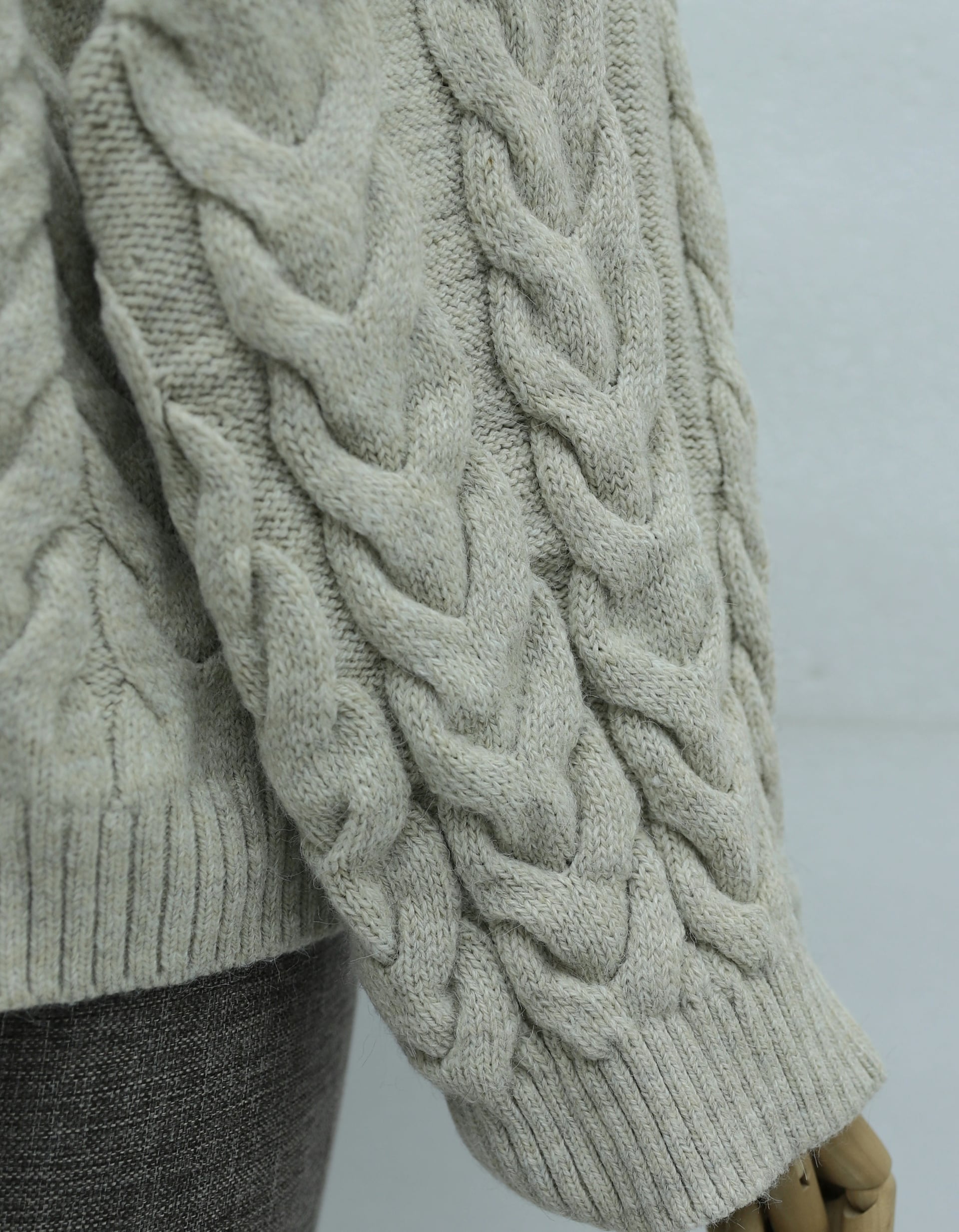 Cable Knit Cropped Sweater and Skirt Set in Grey and Navy - Podyumplus - by Peralane - photo 4