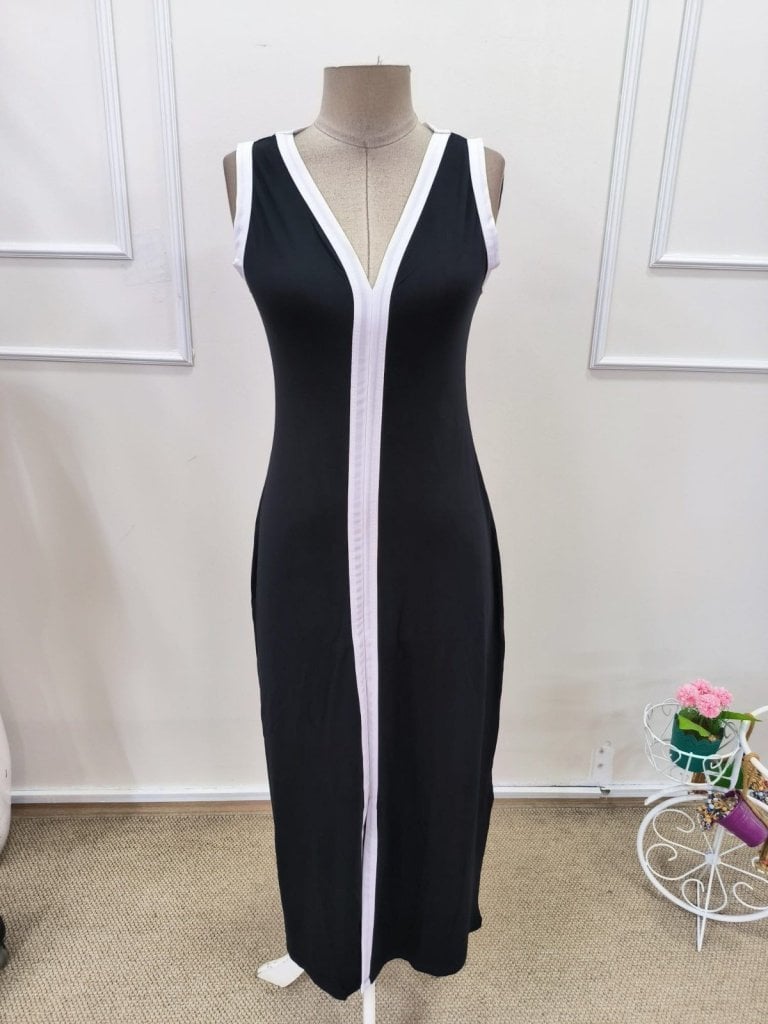 Women's Sleeveless Deep V-Neck Slit Maxi Dress in Black with White Trim - Janes - by Peralane - photo 4