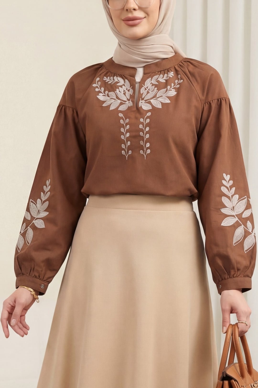 Taba Floral Embroidered Balloon Sleeve Blouse - Podyumplus - by Peralane