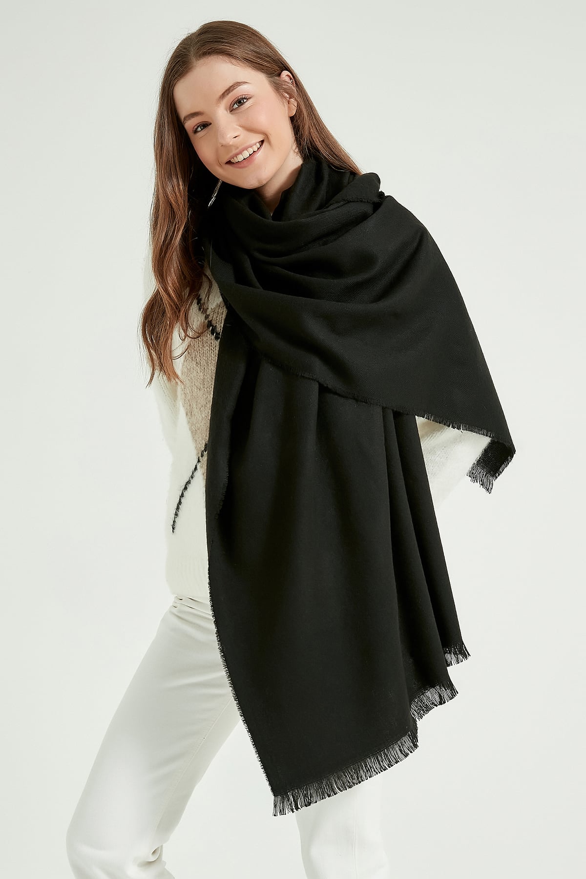 Black Fringed Thick Shawl Scarf - Nesvay - by Peralane - photo 3