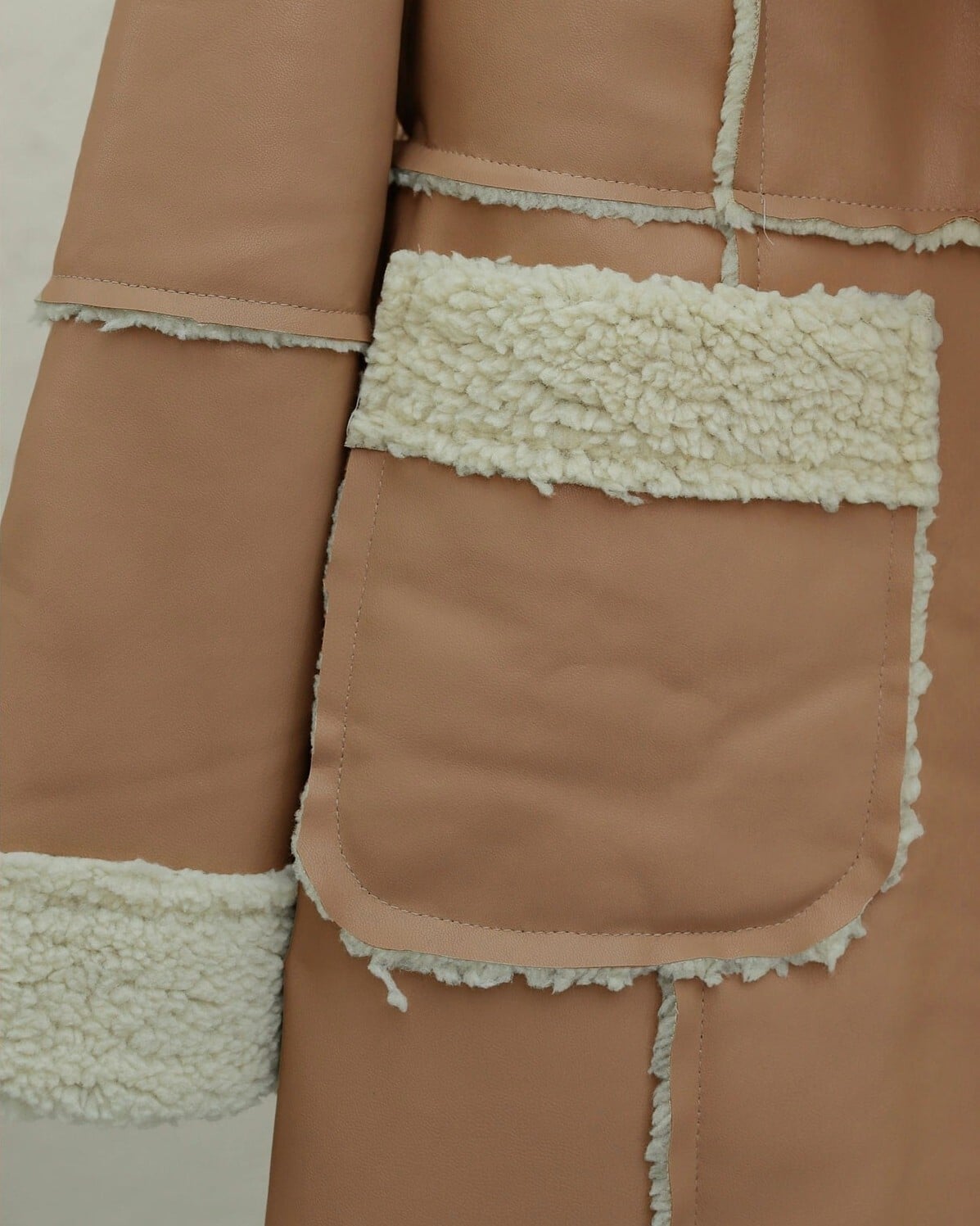 Women's Fur-Lined Leather Jacket with Snap Pockets - Camel - Podyumplus - by Peralane - photo 4