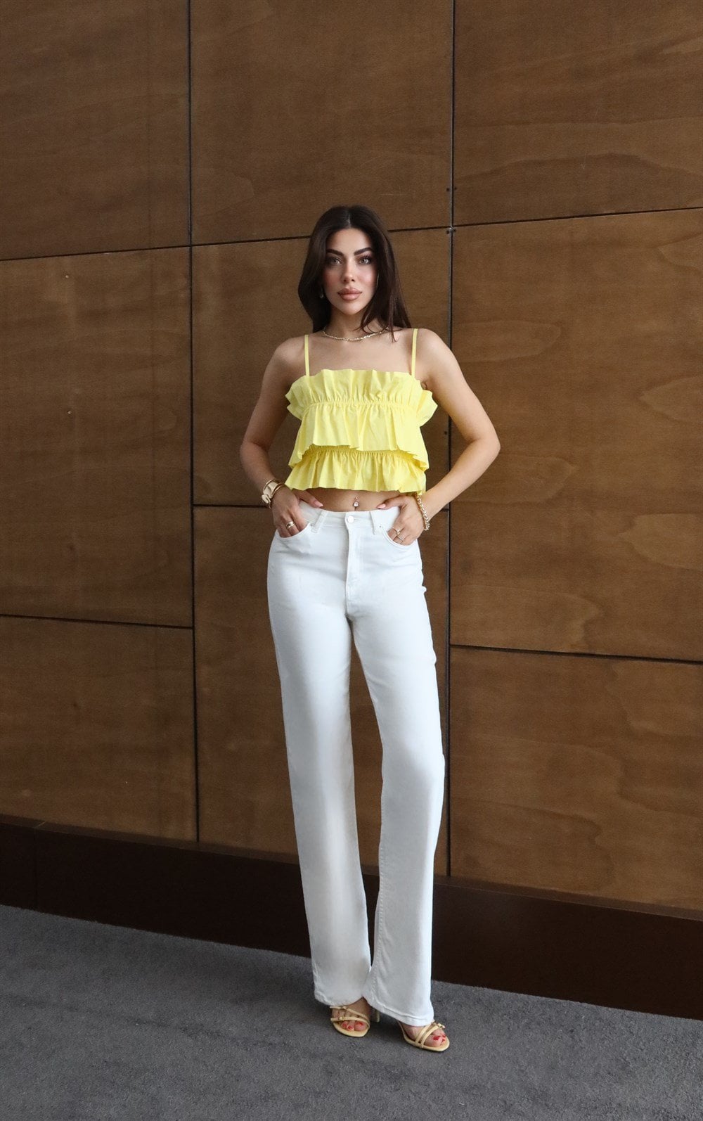 White High-Waist Crop Top and Wide-Leg Trouser Set - Lacarino Jeans - by Peralane - photo 4