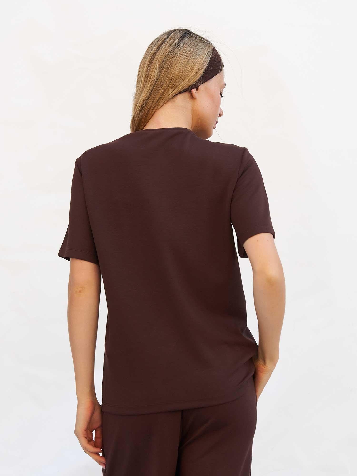 Women's Oversized V-Neck T-Shirt in Dark Brown - Lefon - by Peralane - photo 3